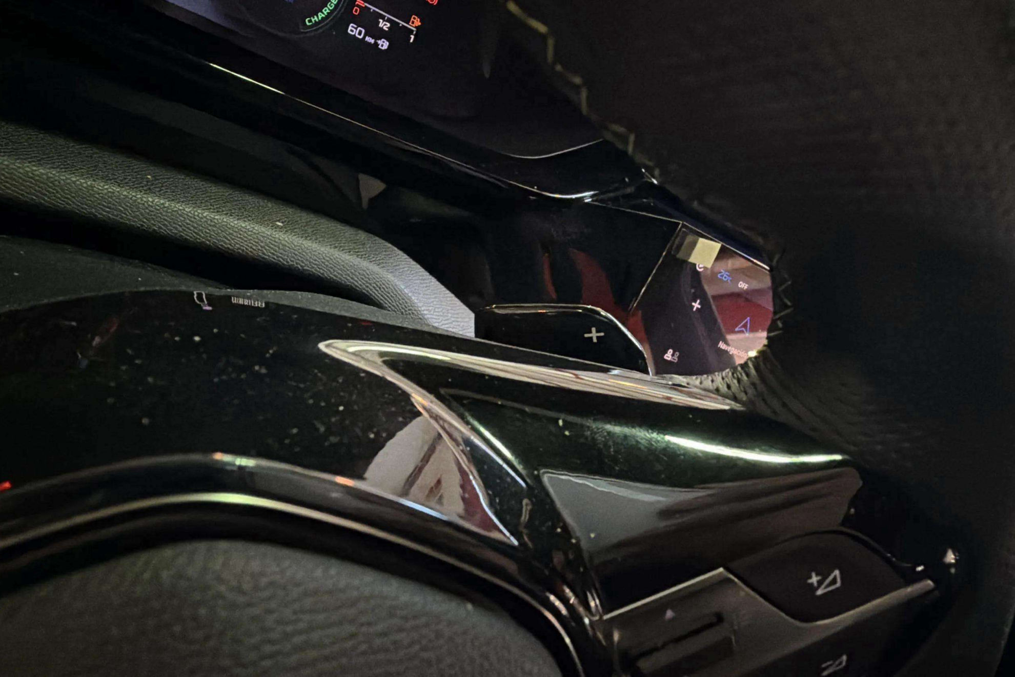 Peugeot 308 GT Hybrid 180 eEAT8 - foto 19