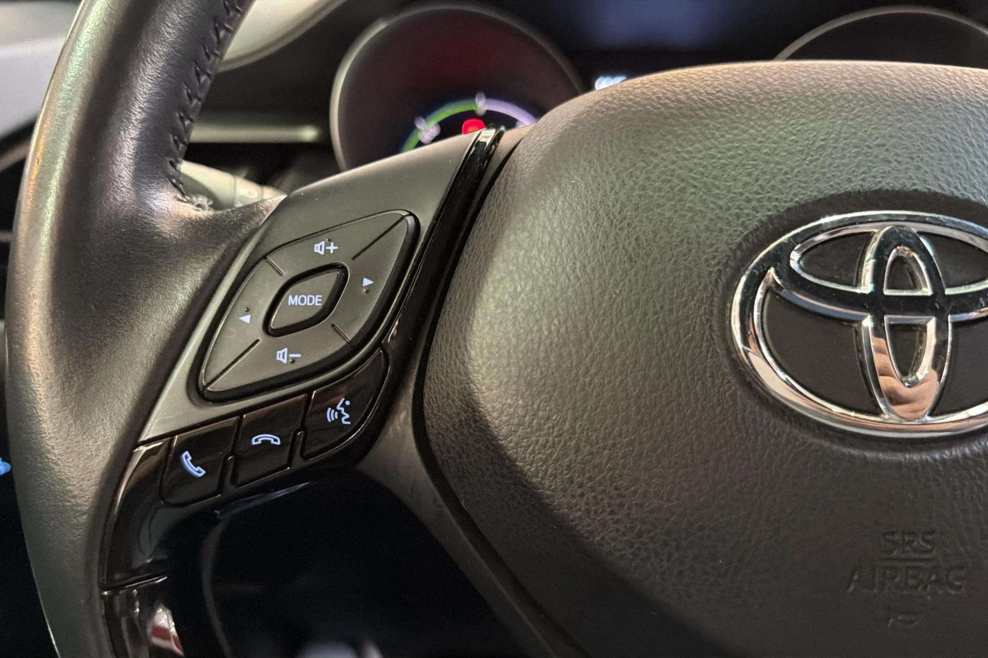 Toyota C-HR 2.0 180H Advance - foto 19
