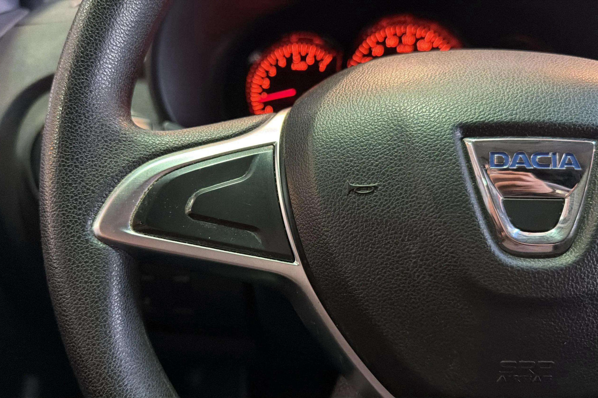 Dacia Dokker Van Essential 1.6 GLP - foto 14