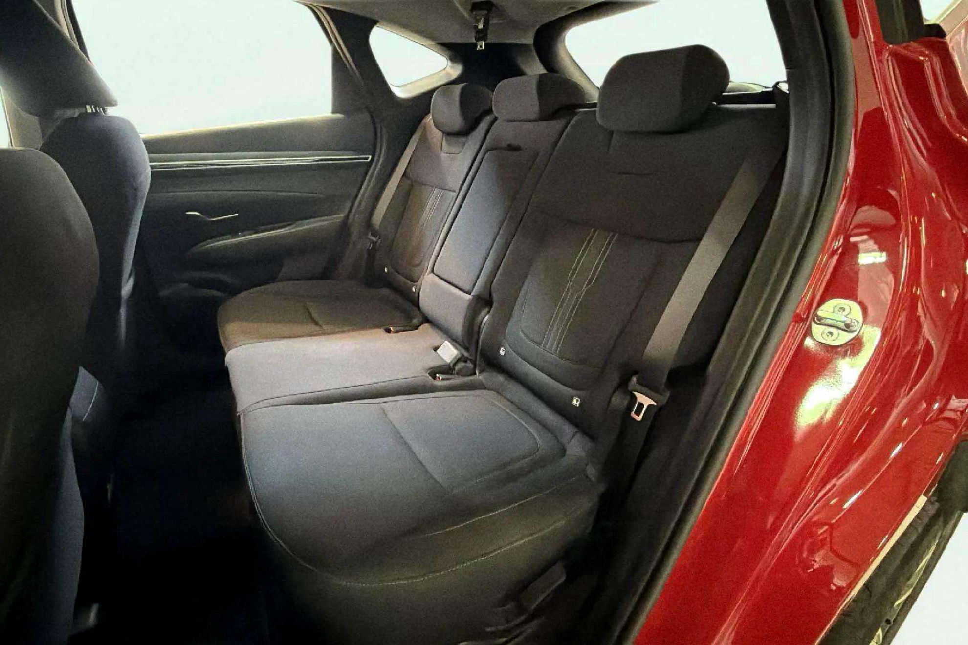 Hyundai Tucson 1.6 T-GDi HEV Maxx - foto 13