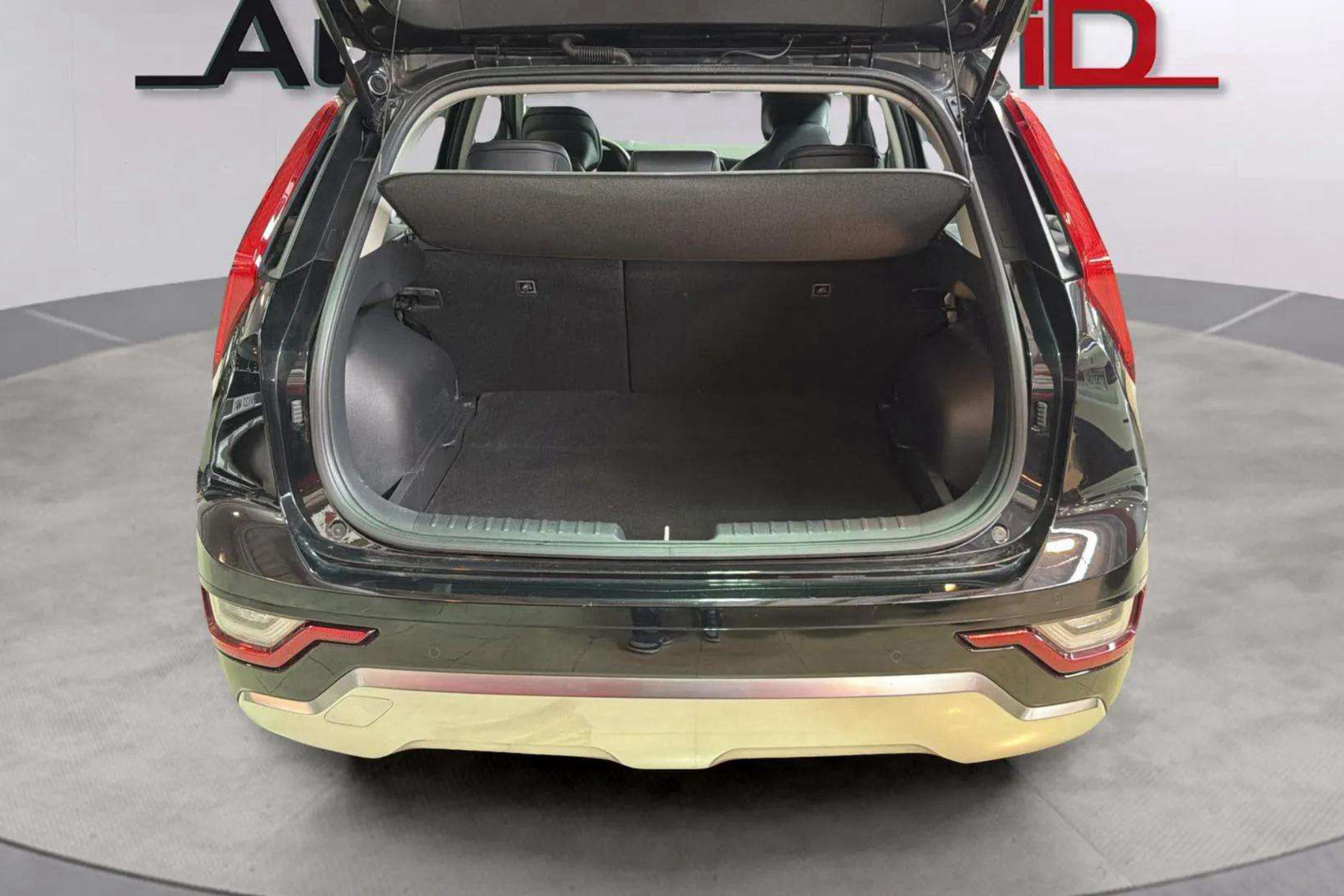 Kia Niro 1.6 GDi HEV Drive - foto 7