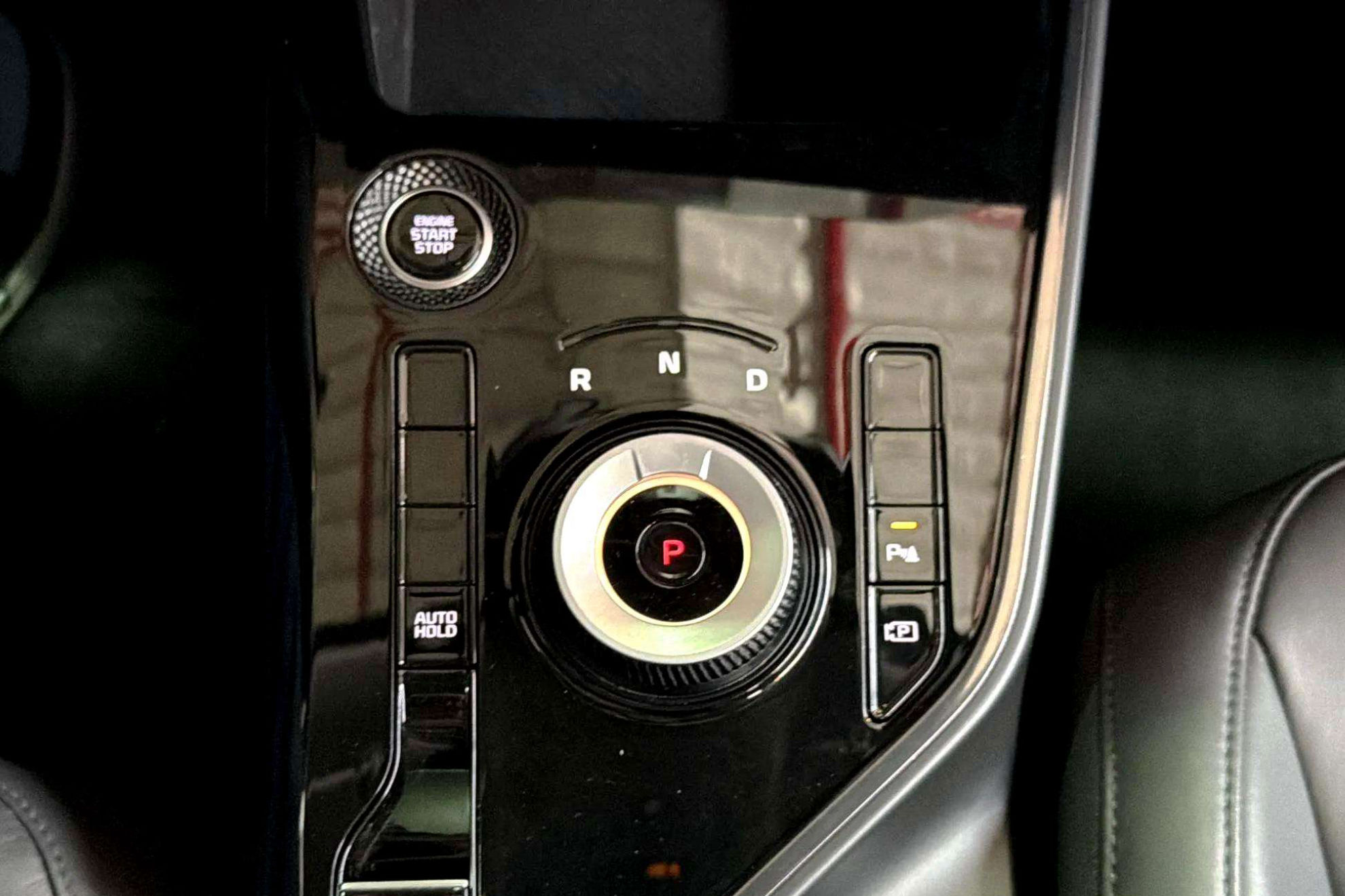 Kia Niro 1.6 GDi HEV Drive - foto 24