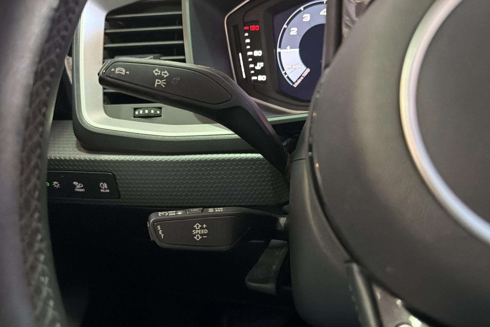 Audi A1 Sportback S line 25 TFSI - foto 17