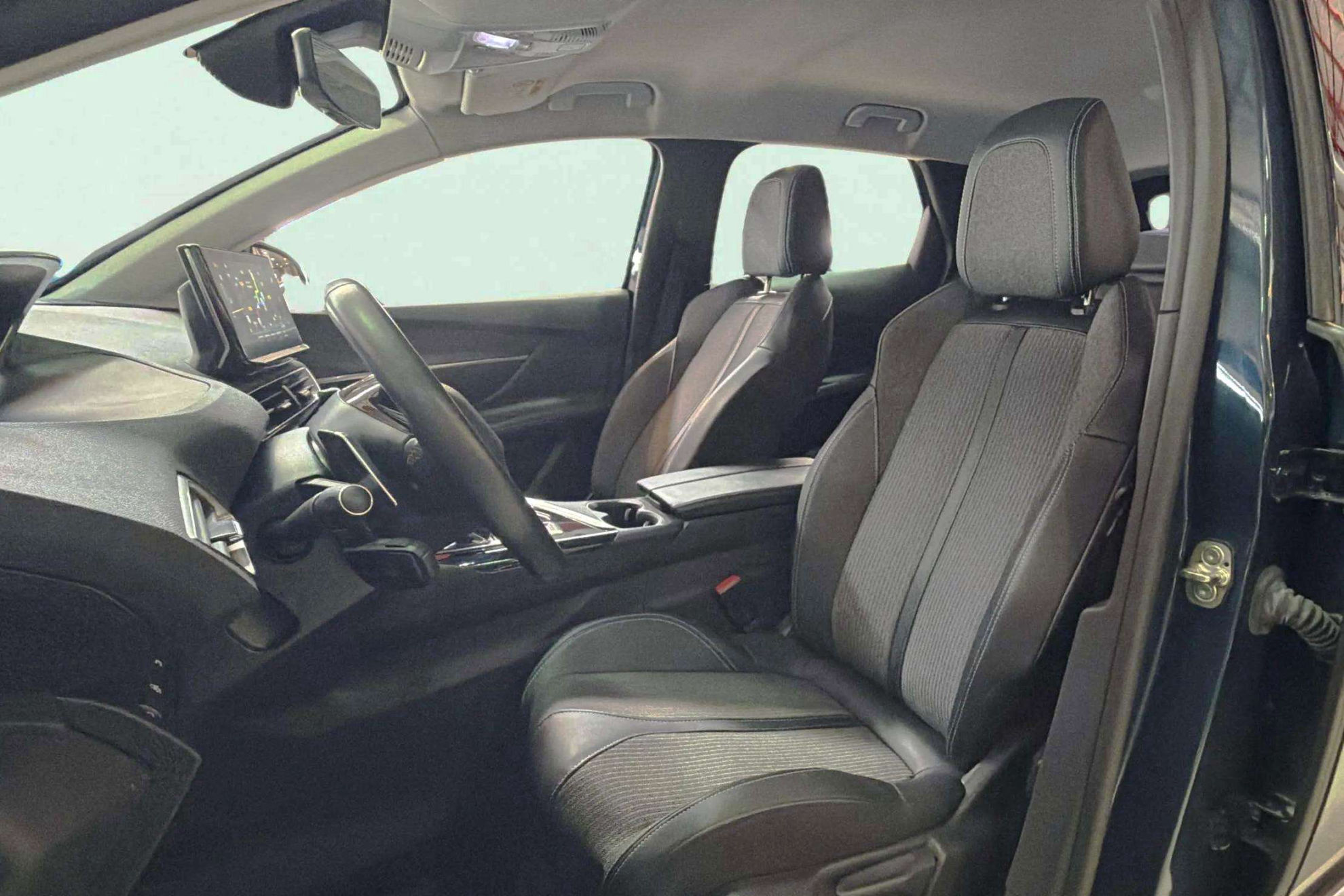 Peugeot 3008 225 e-EAT8 Allure Pack - foto 12