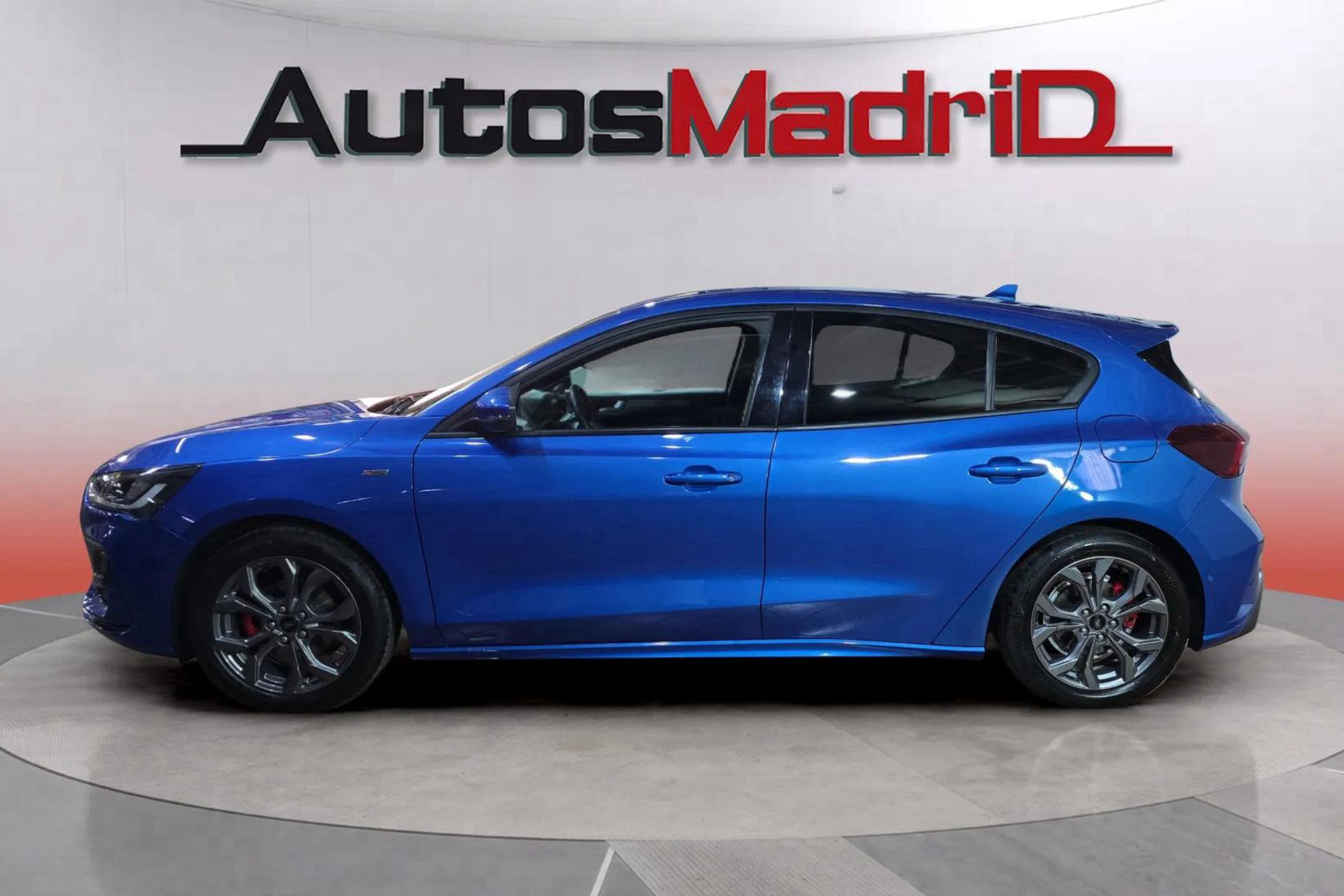 Ford Focus 1.0 EcoBoost MHEV ST-Line - foto 4