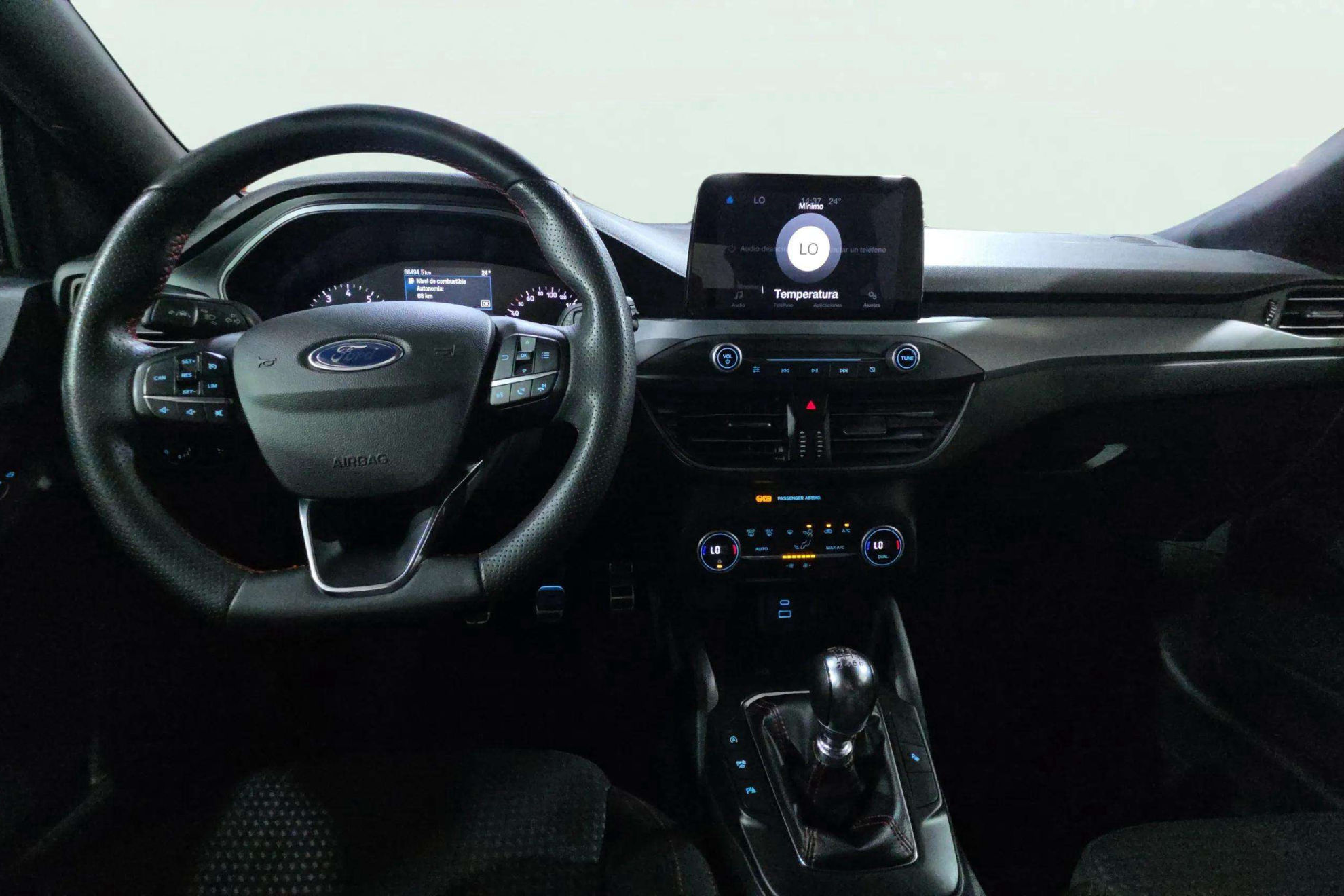 Ford Focus 1.0 EcoBoost MHEV ST-Line - foto 10