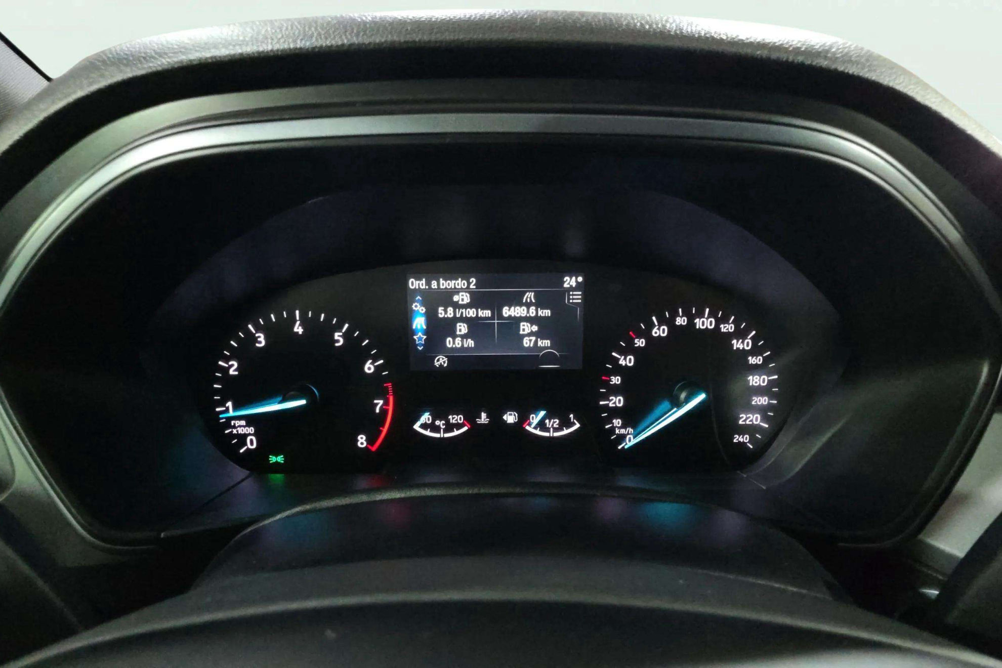 Ford Focus 1.0 EcoBoost MHEV ST-Line - foto 13