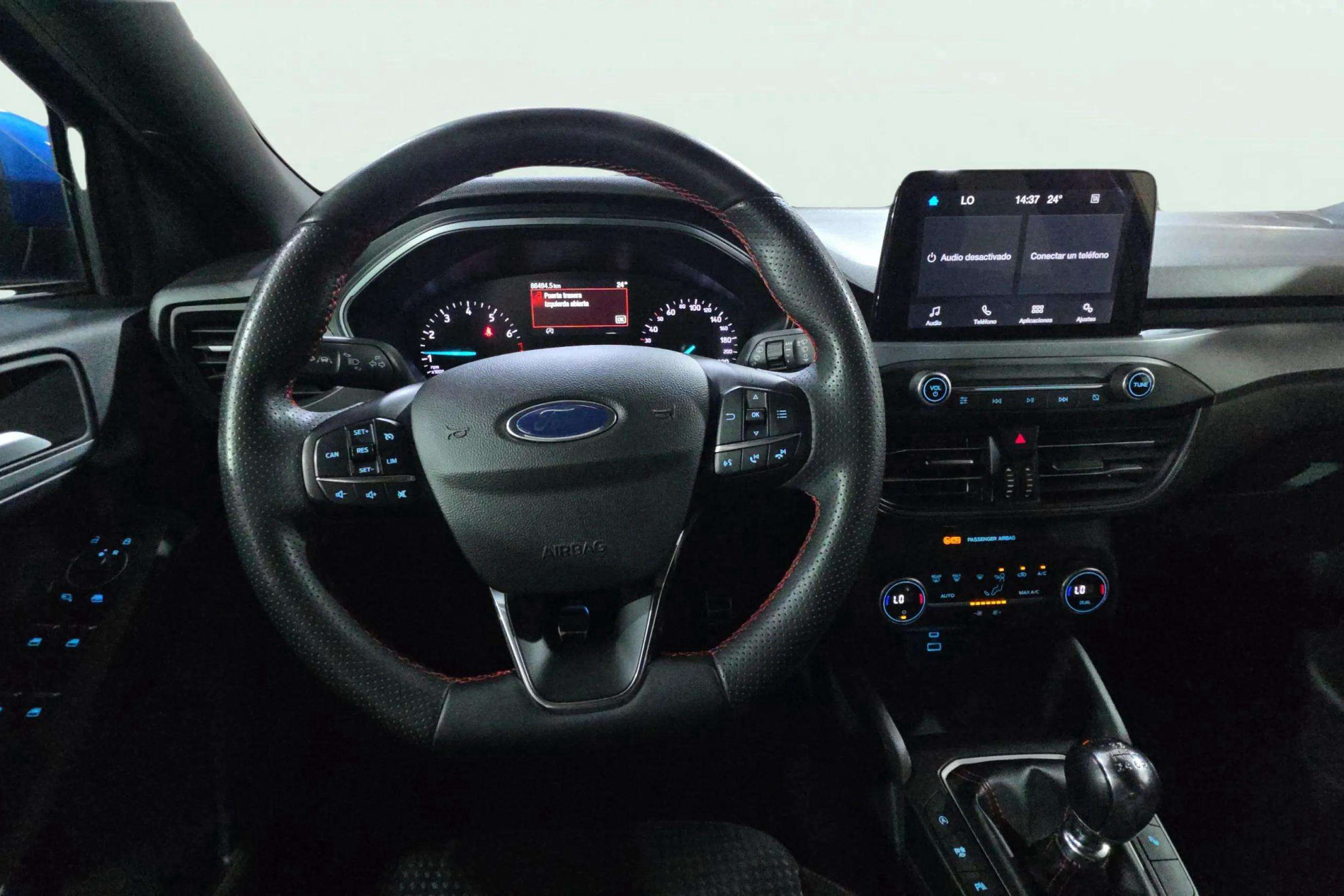 Ford Focus 1.0 EcoBoost MHEV ST-Line - foto 12