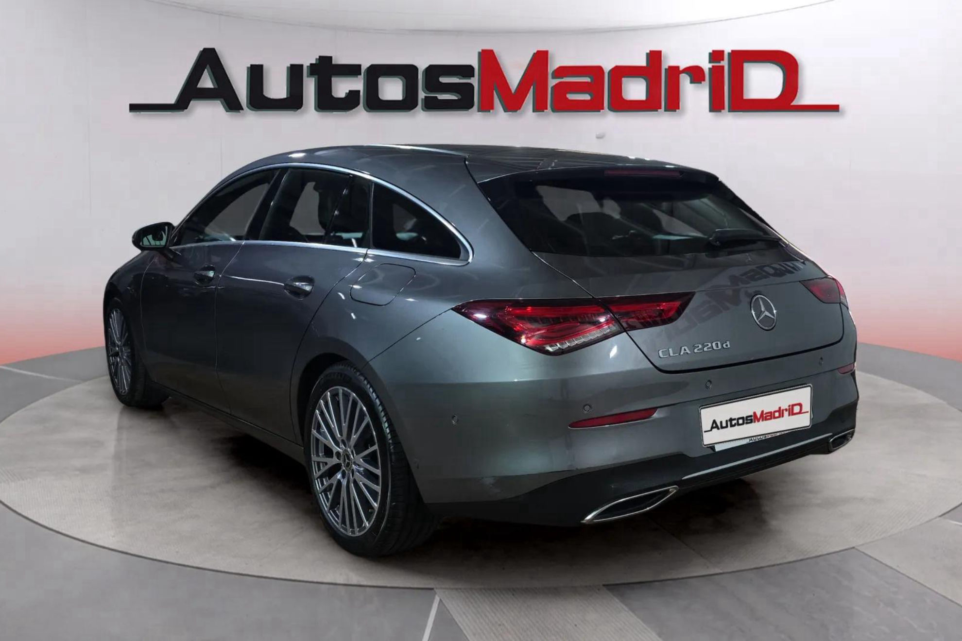 Mercedes-Benz CLA 220 D DCT Shooting Brake - foto 5