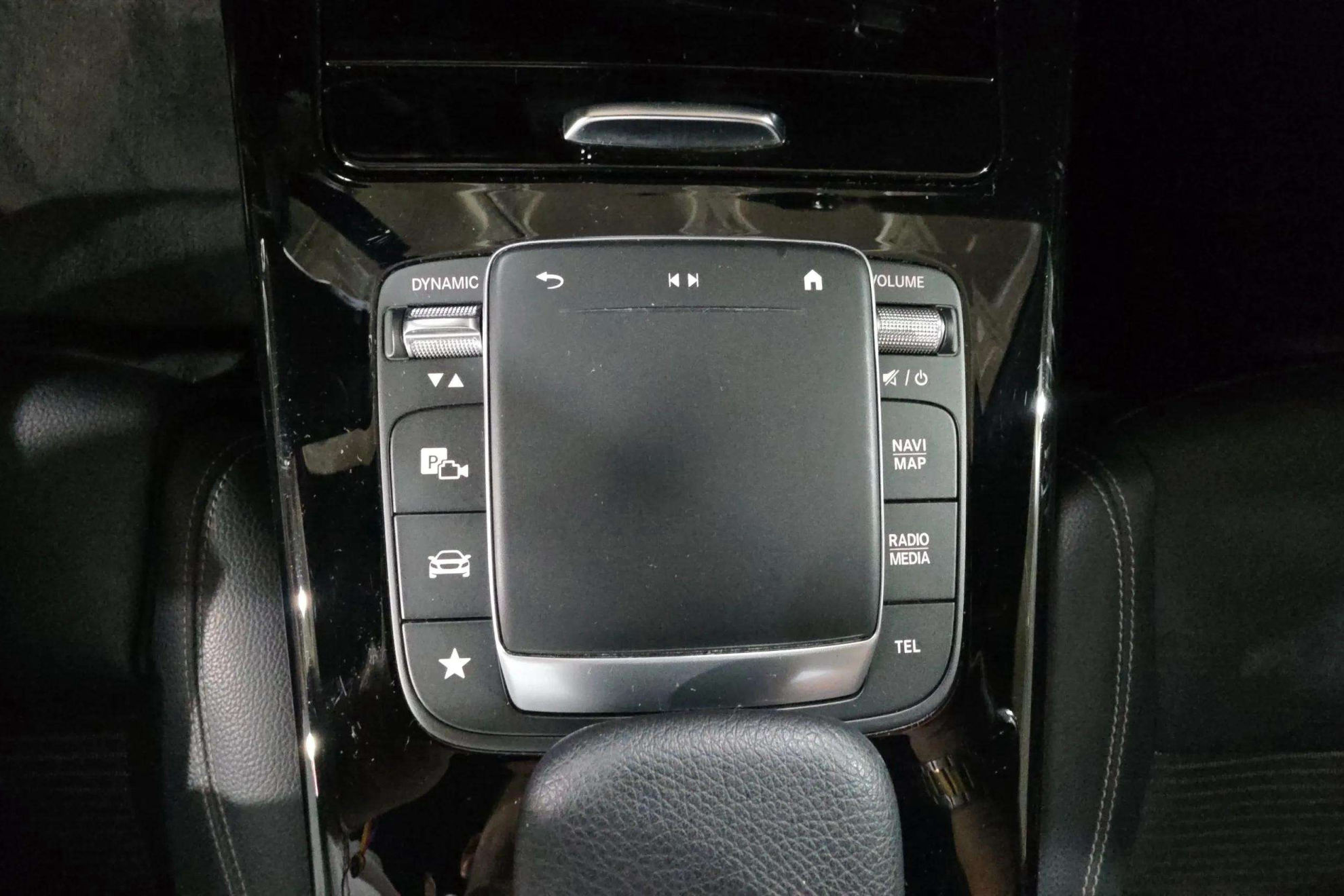 Mercedes-Benz CLA 220 D DCT Shooting Brake - foto 27