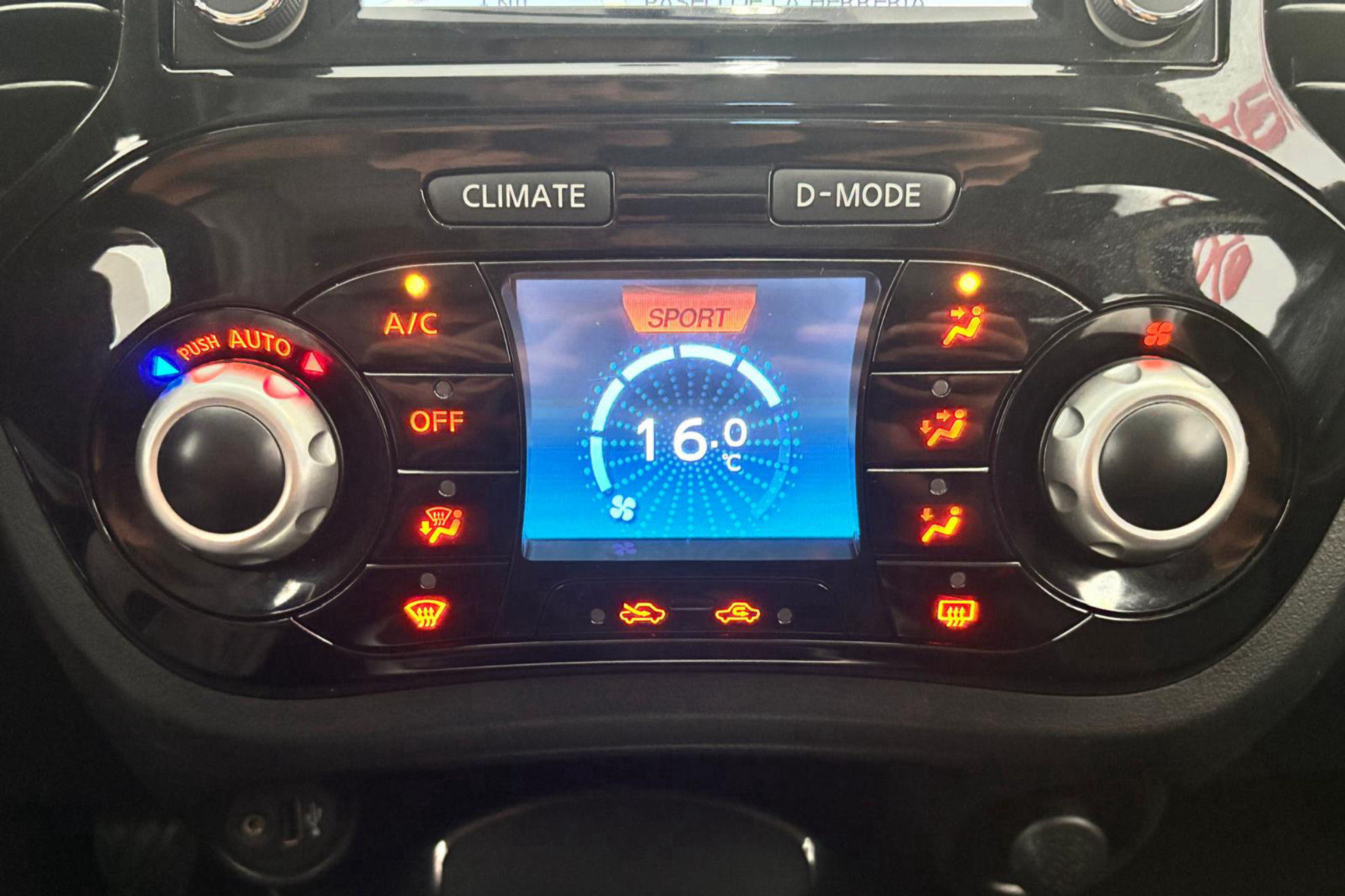 Nissan Juke 1.6 N-TEC 4x2 - foto 25