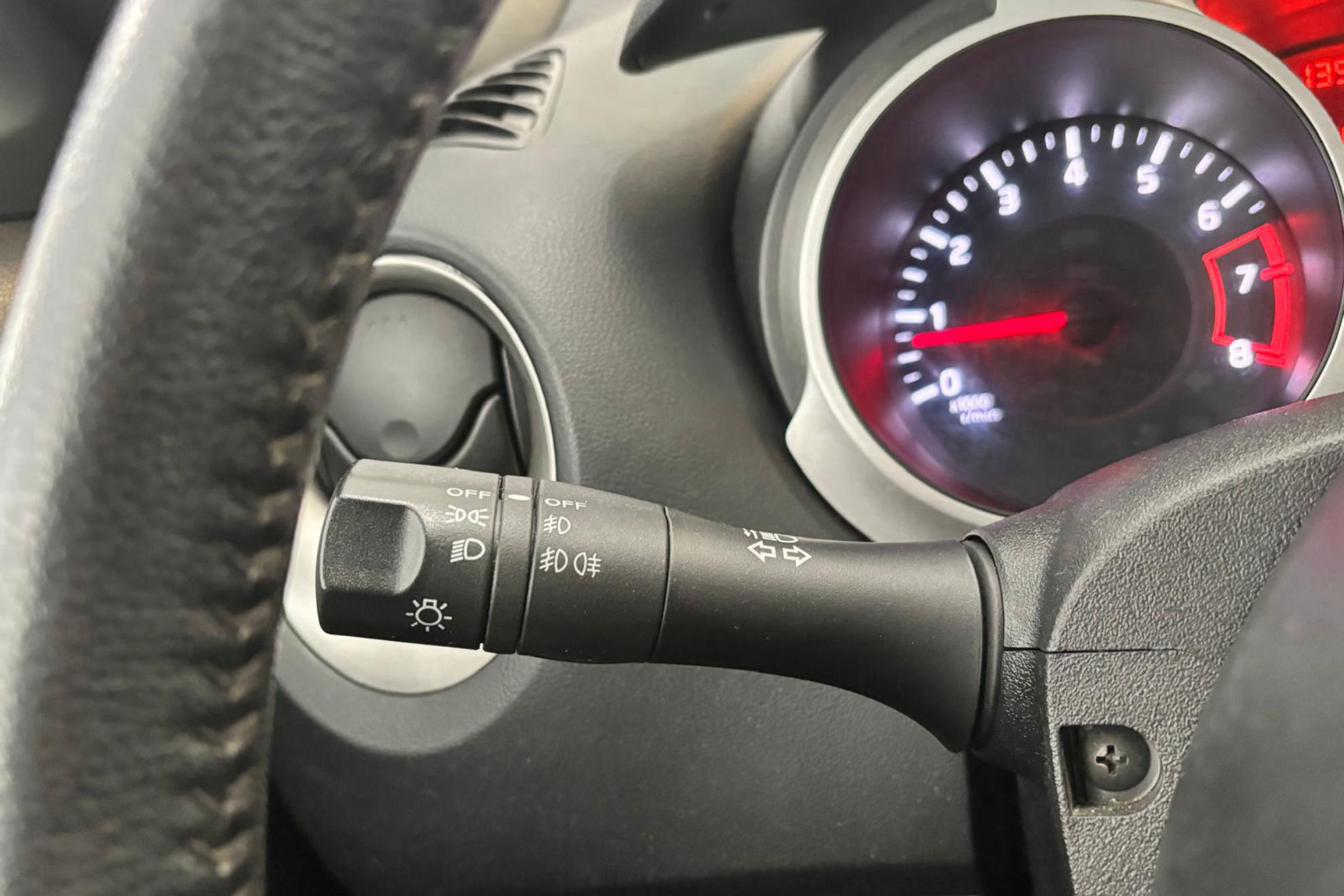 Nissan Juke 1.6 N-TEC 4x2 - foto 20