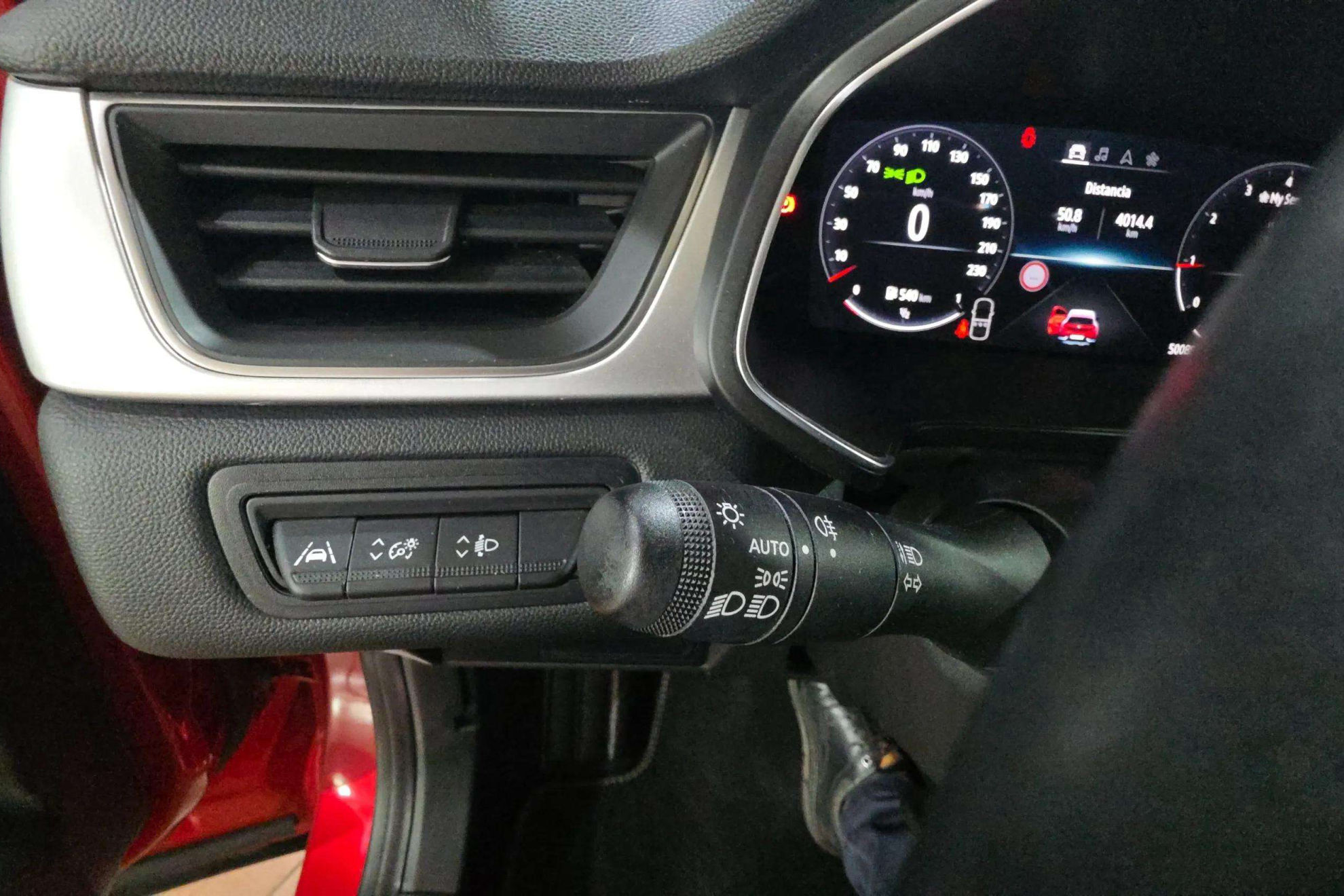 Renault Captur techno TCe - foto 18