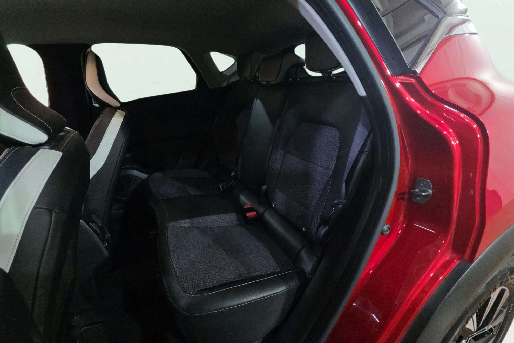 Renault Captur techno TCe - foto 14