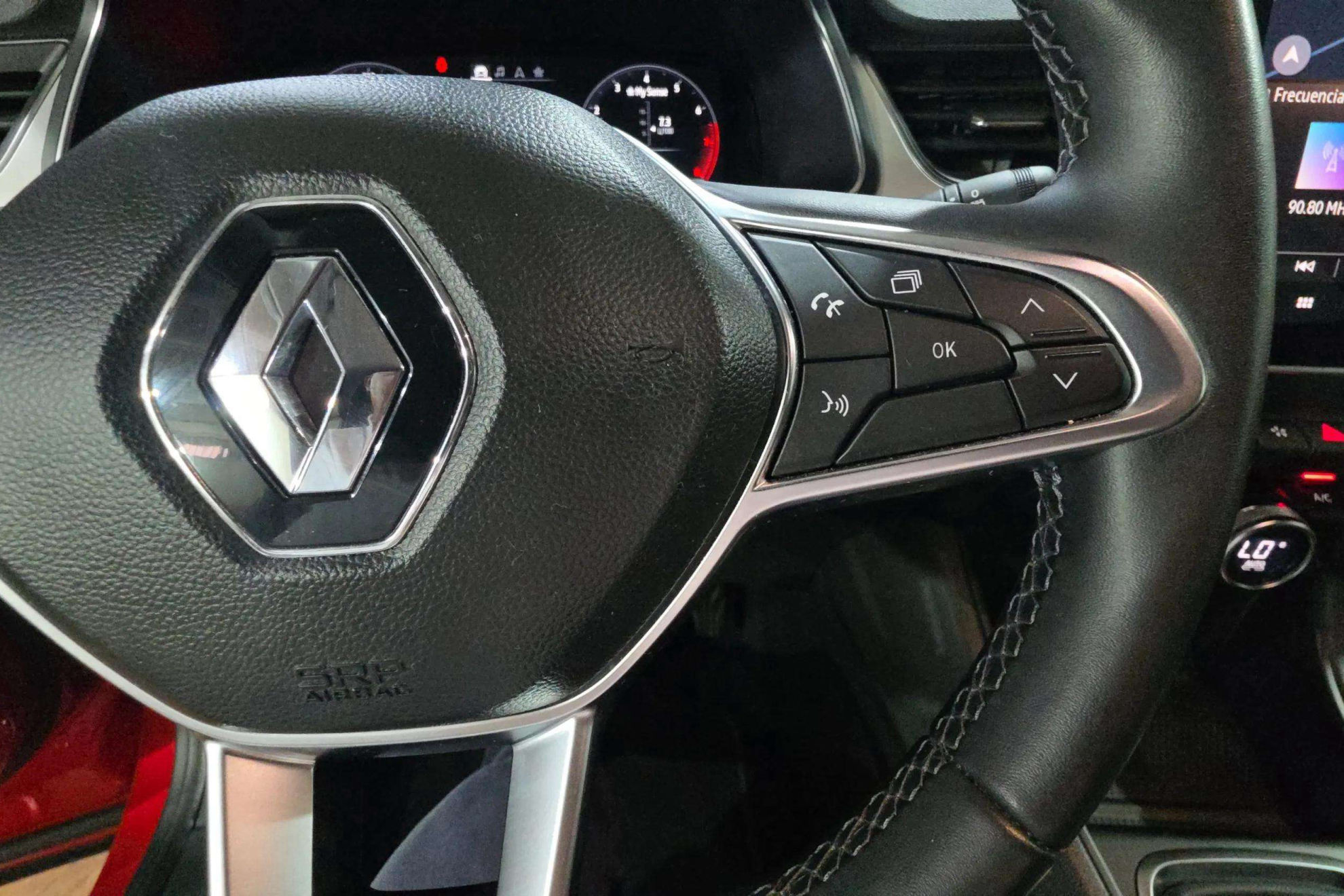 Renault Captur techno TCe - foto 20