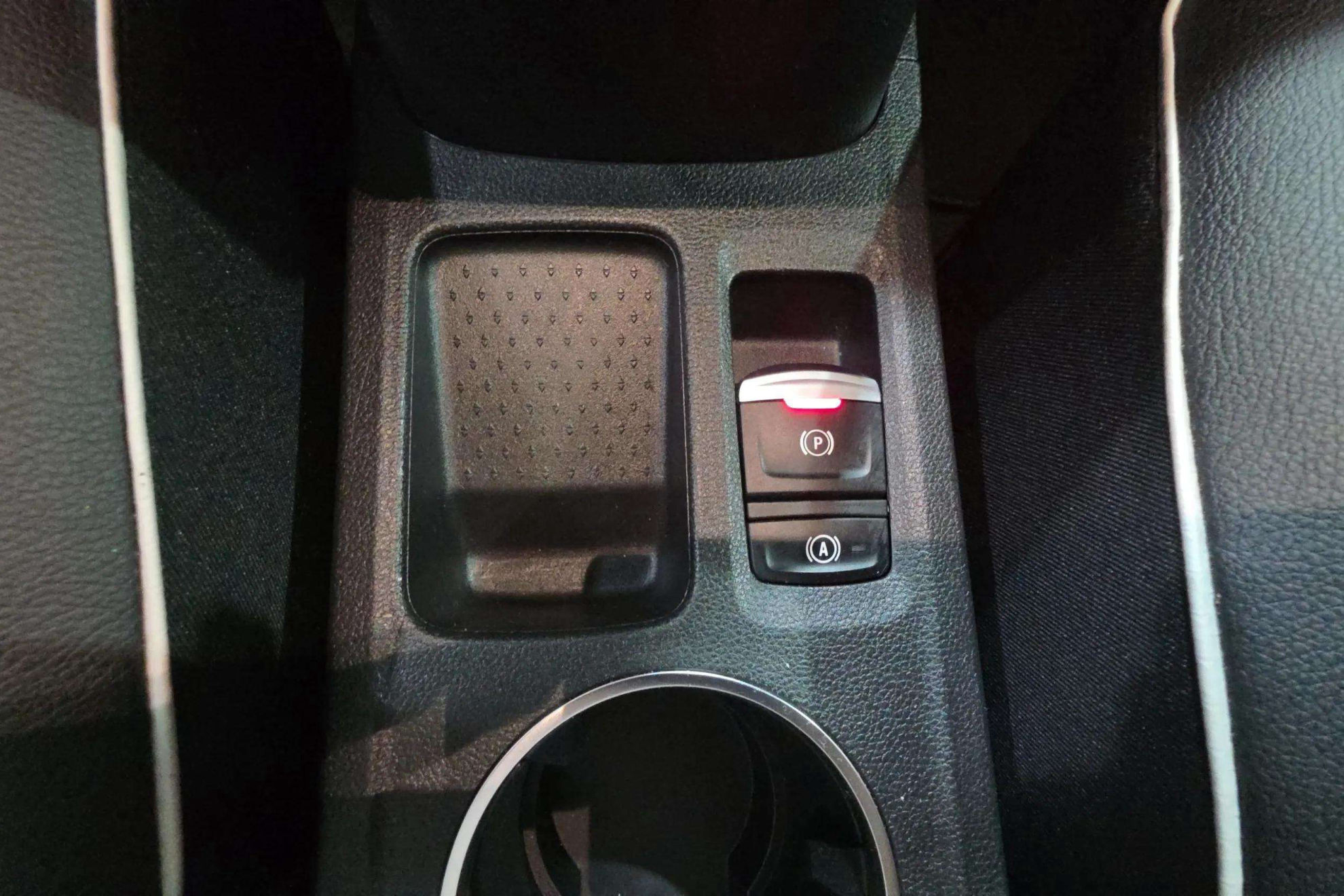 Renault Captur techno TCe - foto 24