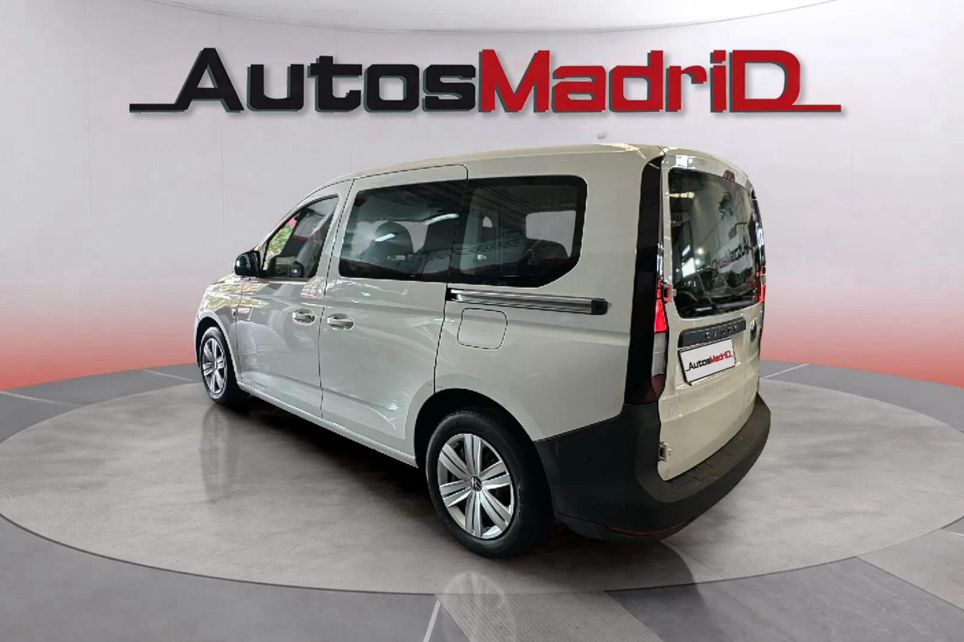 Volkswagen Caddy Profesional Kombi 2.0 TDI BMT 4Mot - foto 4