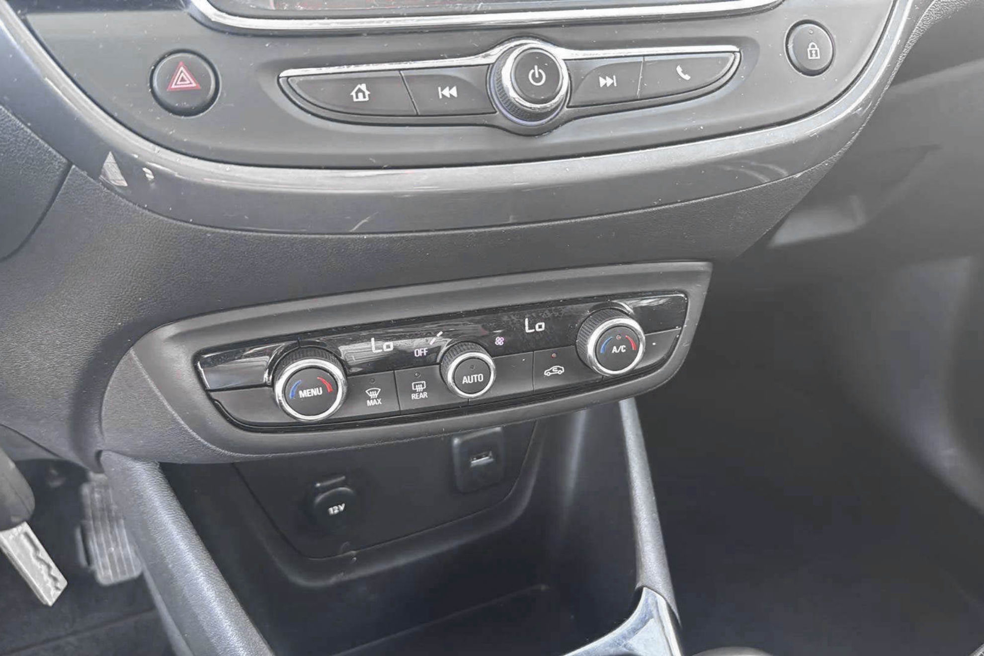 Opel Crossland 1.5D Elegance - foto 30