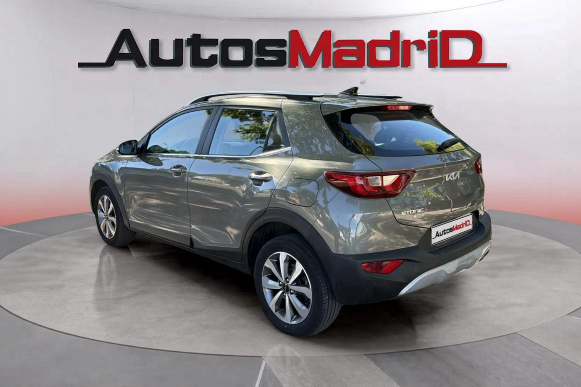 Kia Stonic 1.0 T-GDi MHEV iMT Drive - foto 4