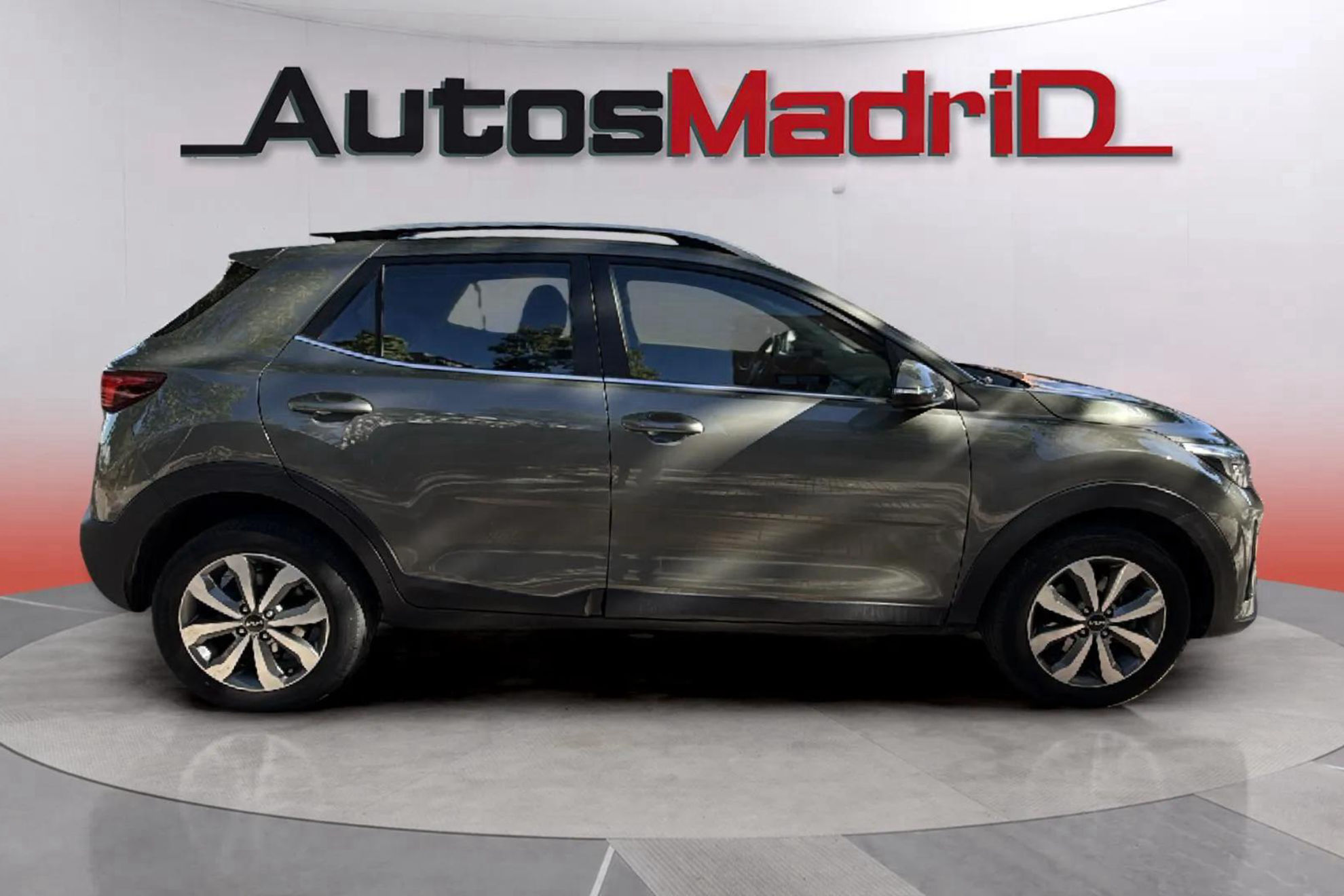 Kia Stonic 1.0 T-GDi MHEV iMT Drive - foto 7
