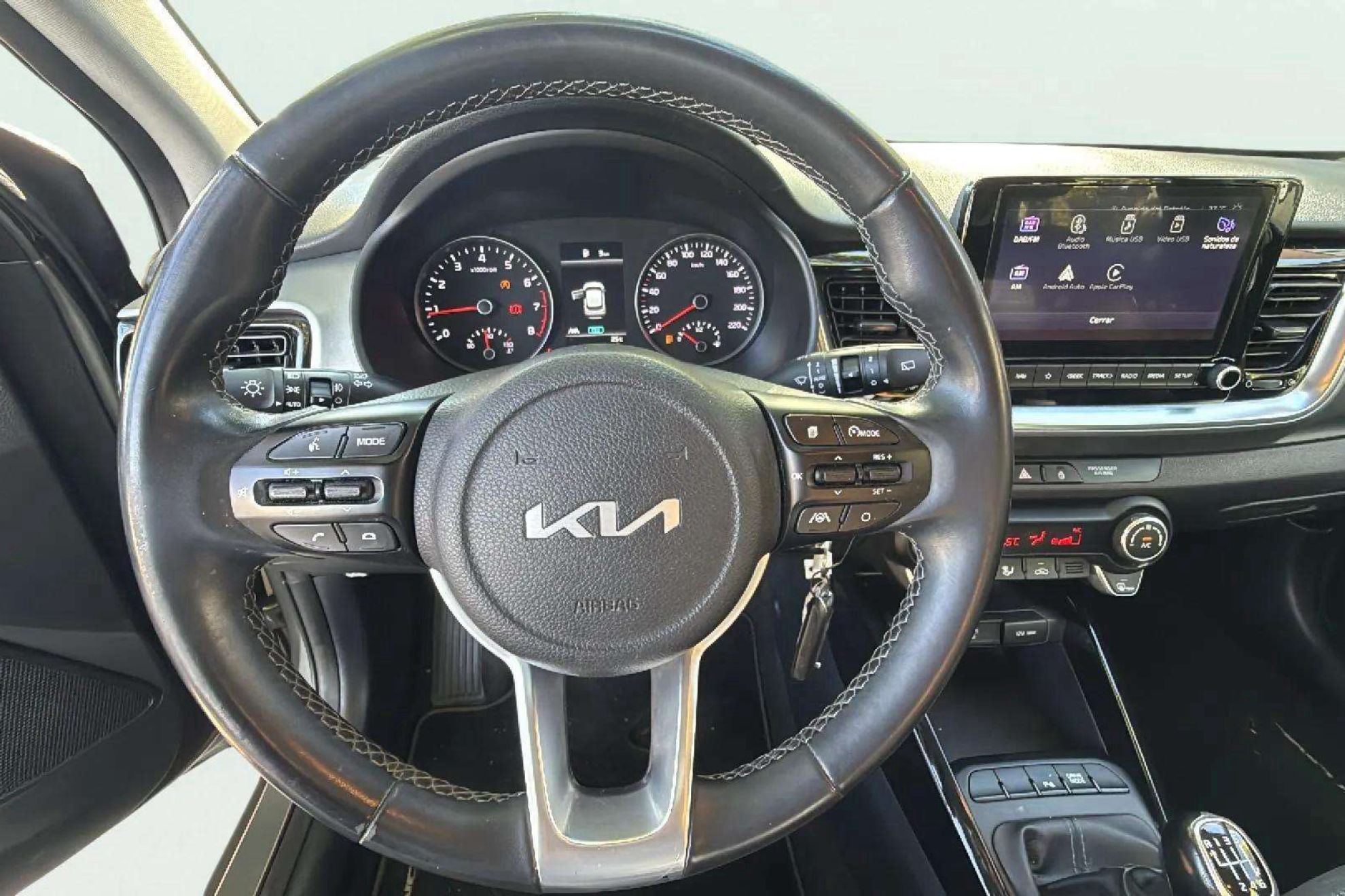 Kia Stonic 1.0 T-GDi MHEV iMT Drive - foto 24