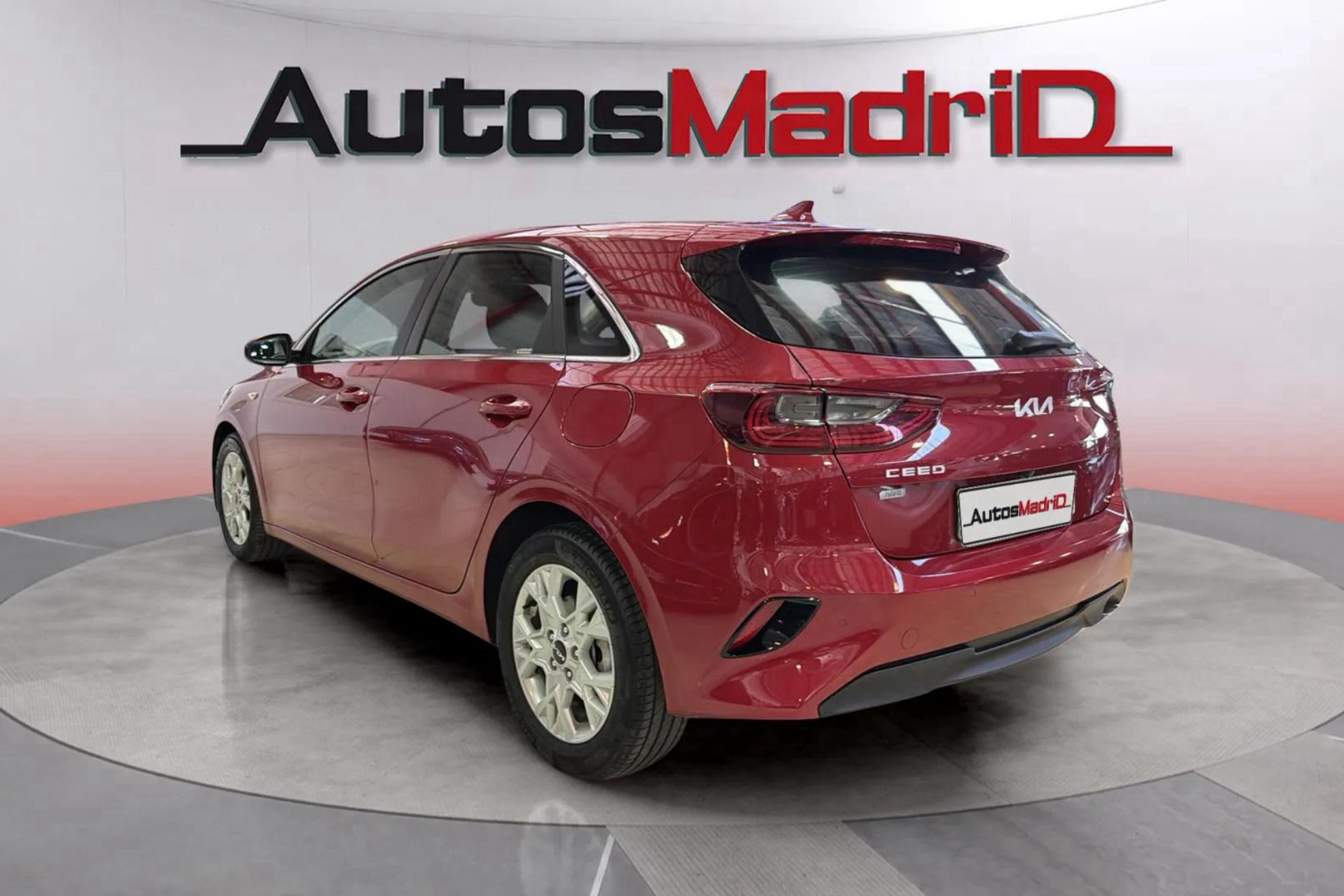 Kia Ceed 1.0 MHEV Drive DCT - foto 5