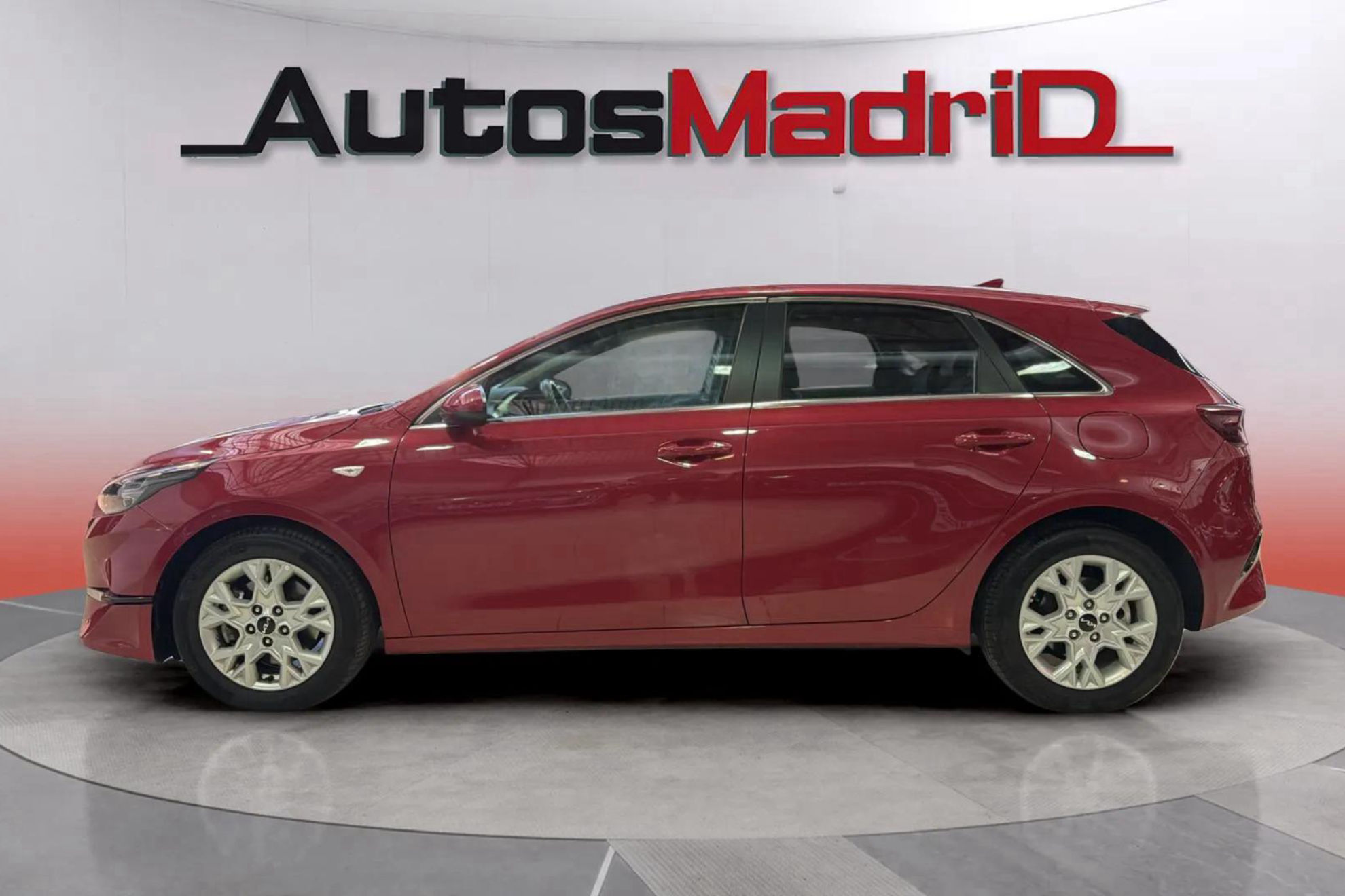 Kia Ceed 1.0 MHEV Drive DCT - foto 4