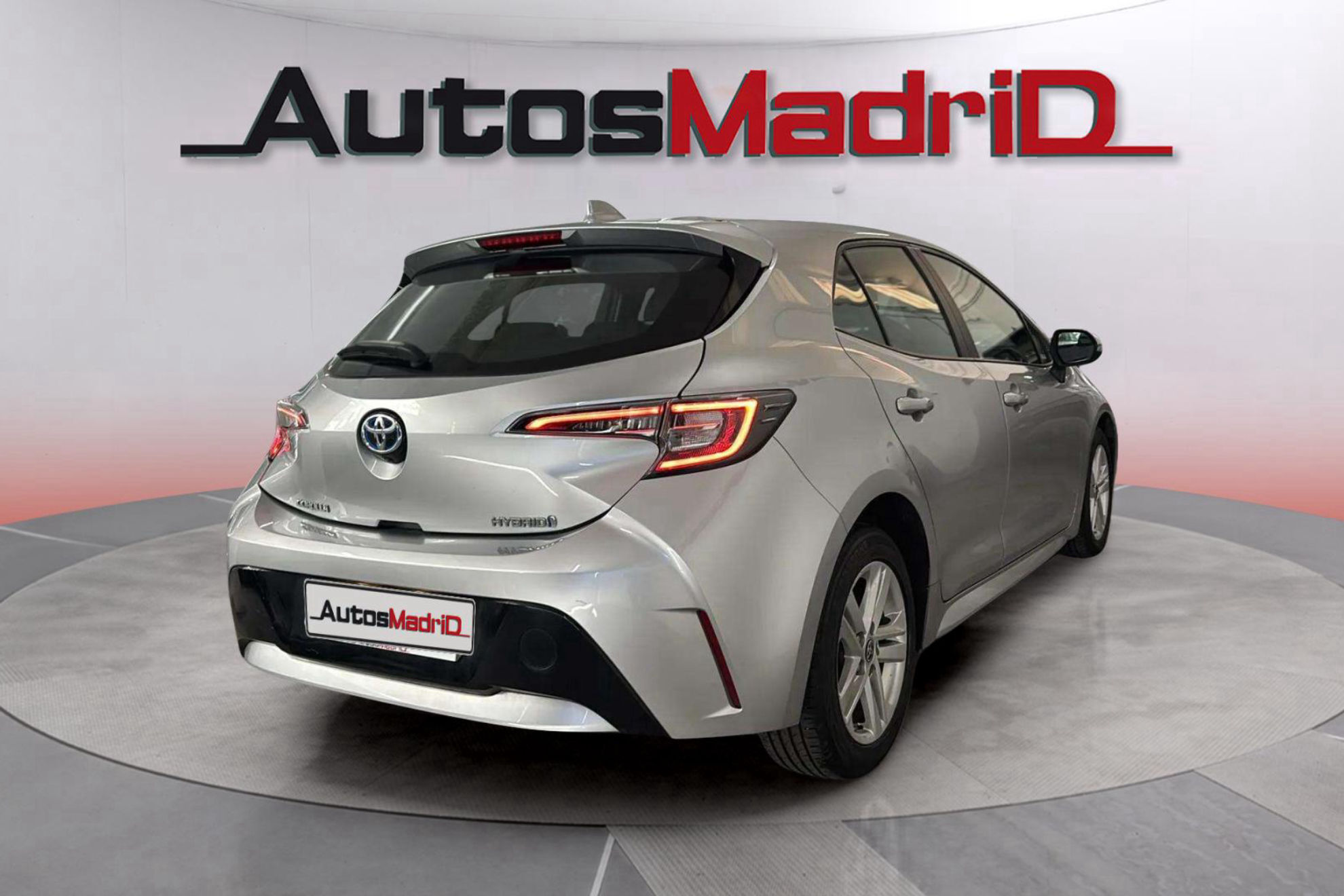 Toyota Corolla 1.8 125H Business Plus E-CVT - foto 6