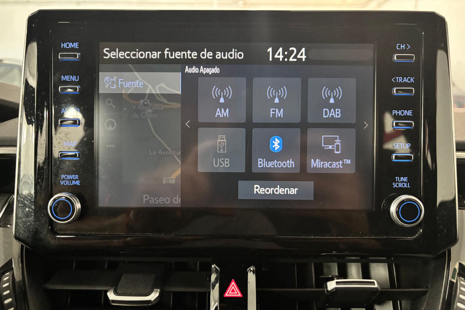 Toyota Corolla 1.8 125H Business Plus E-CVT - foto 26