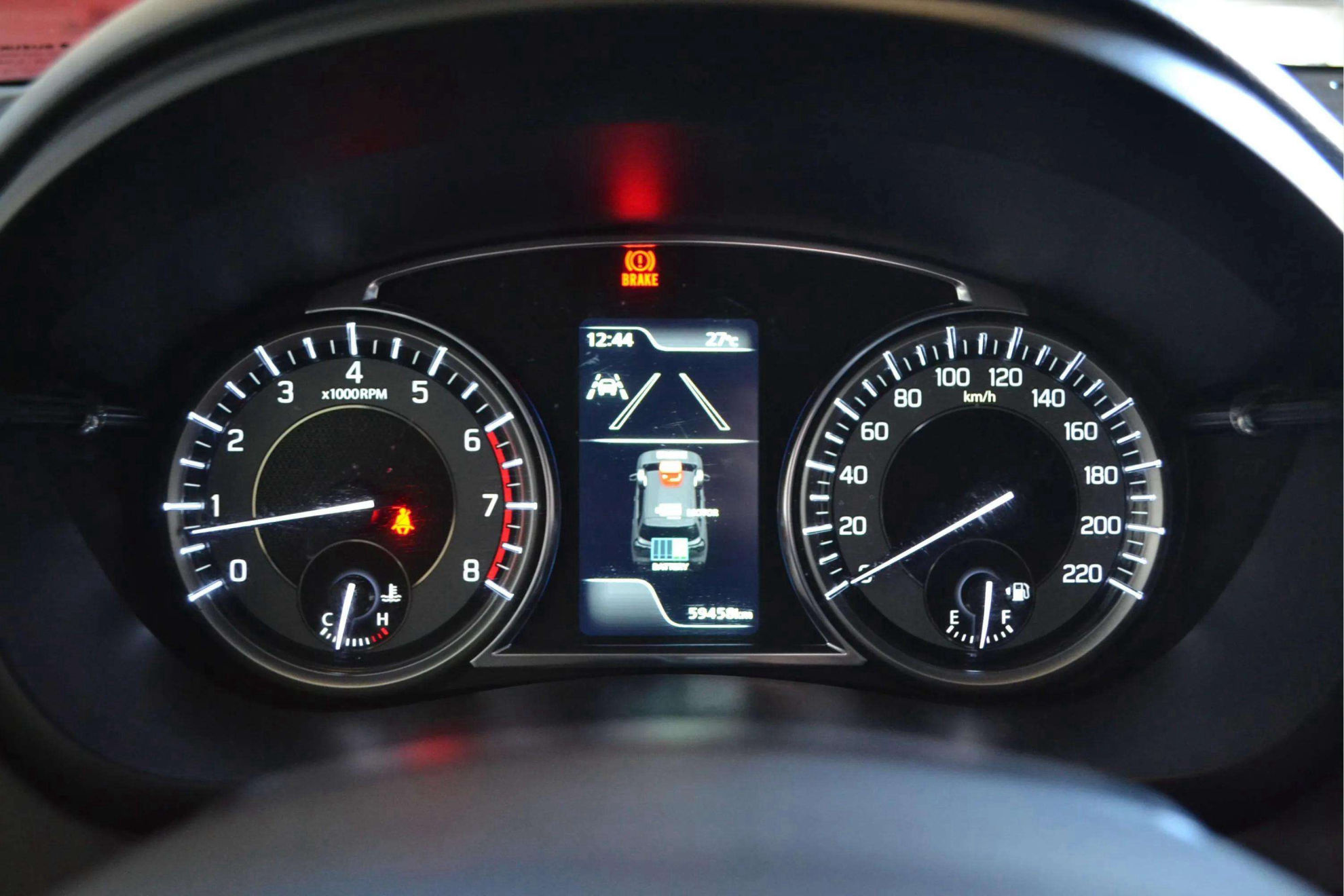 Suzuki S-Cross 1.4T S1 Mild Hybrid - foto 21