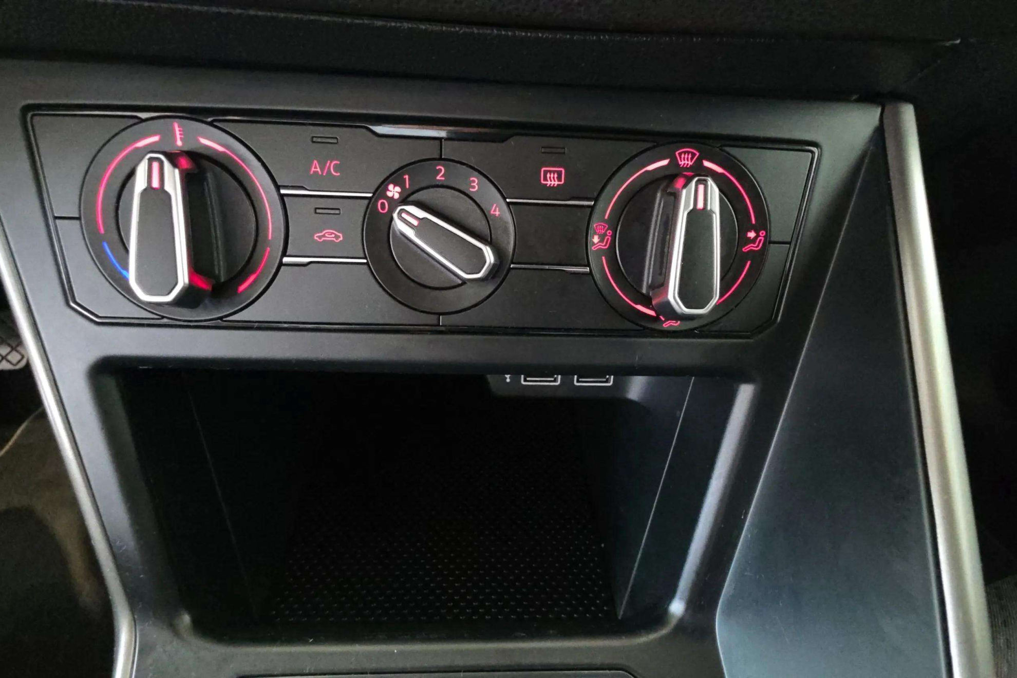 Volkswagen Polo Advance 1.0 TSI - foto 22