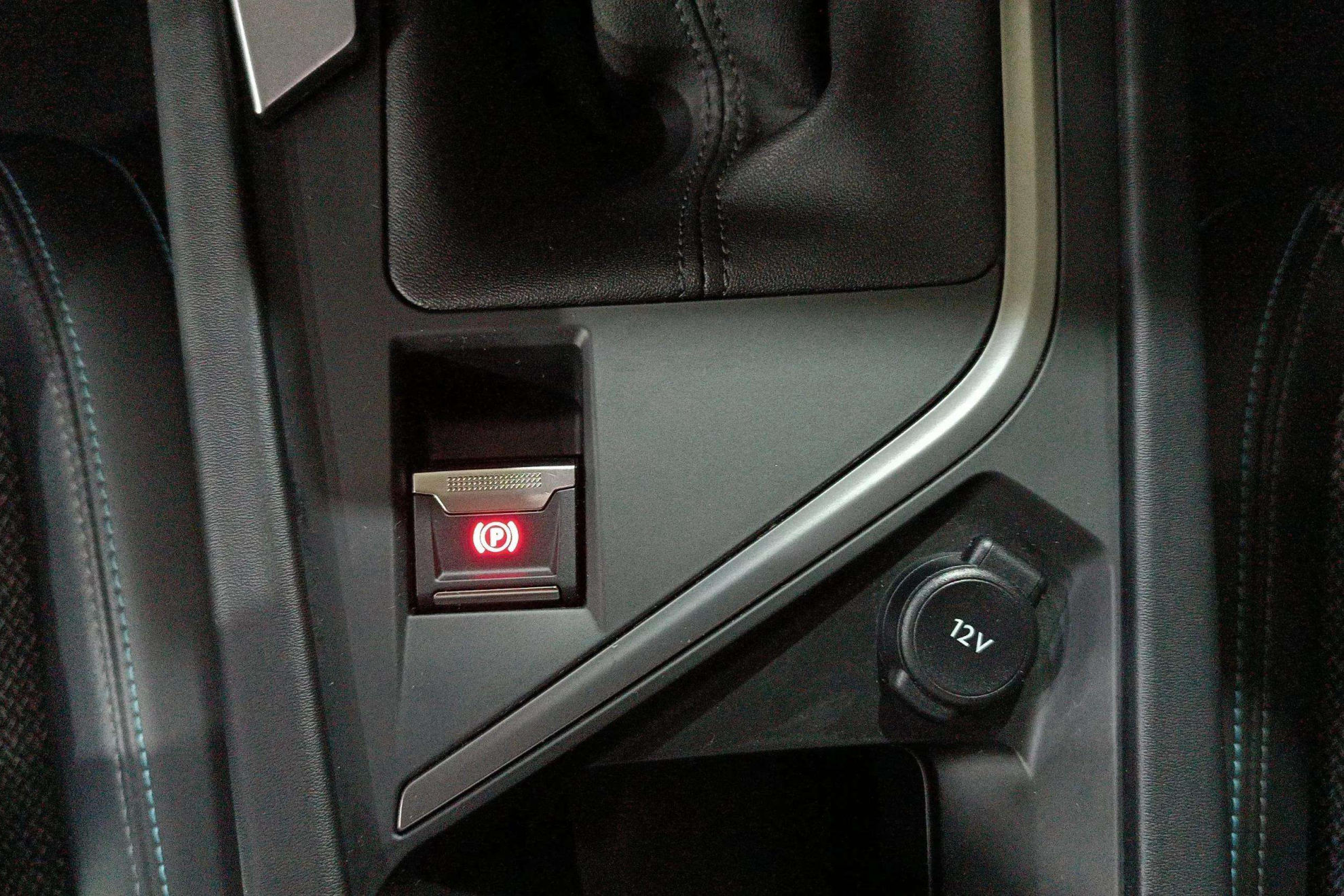 Peugeot 308 Allure Pack BlueHDi 130 - foto 19