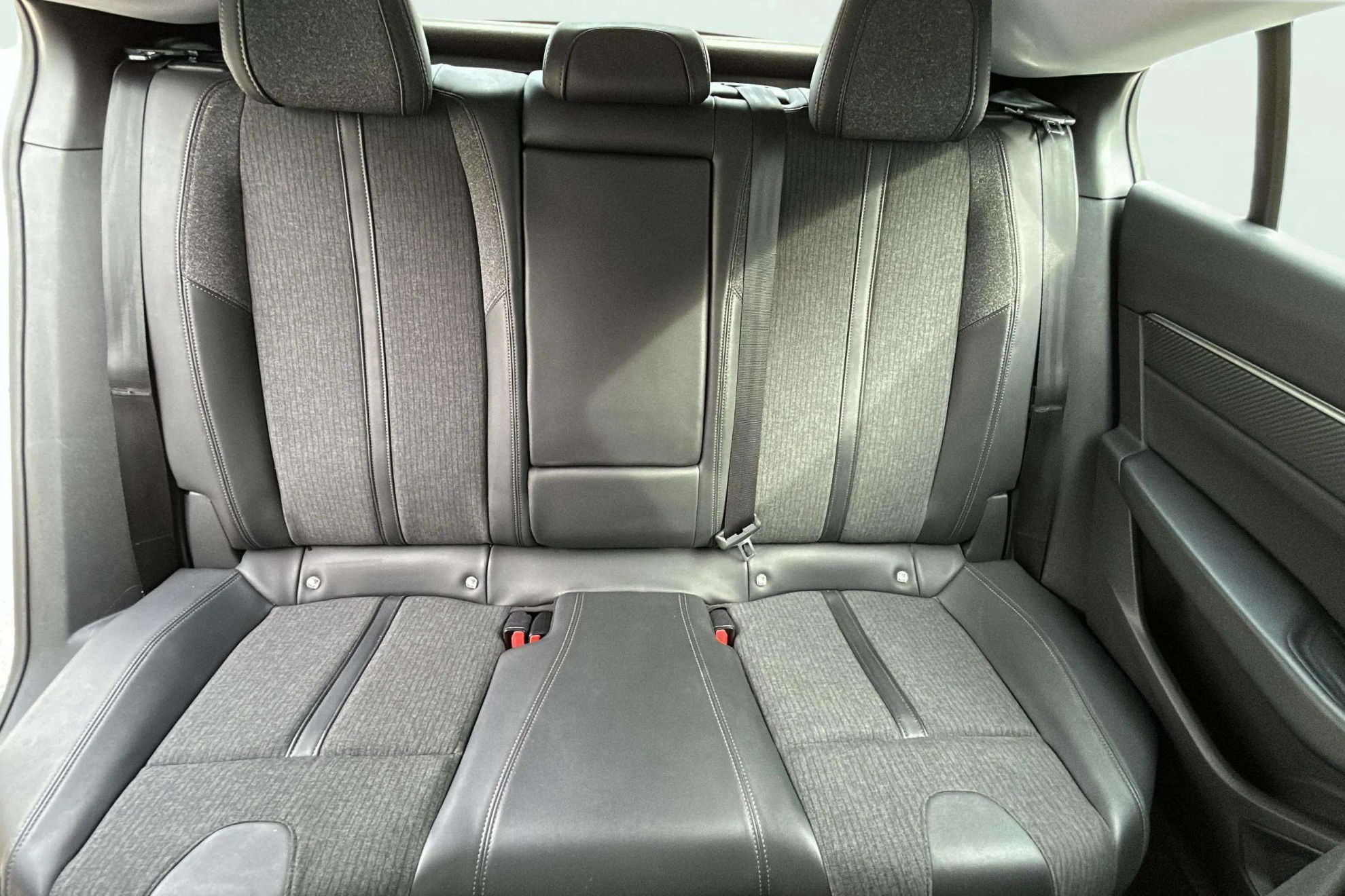 Peugeot 508 Allure BlueHDi (160) EAT8 - foto 12