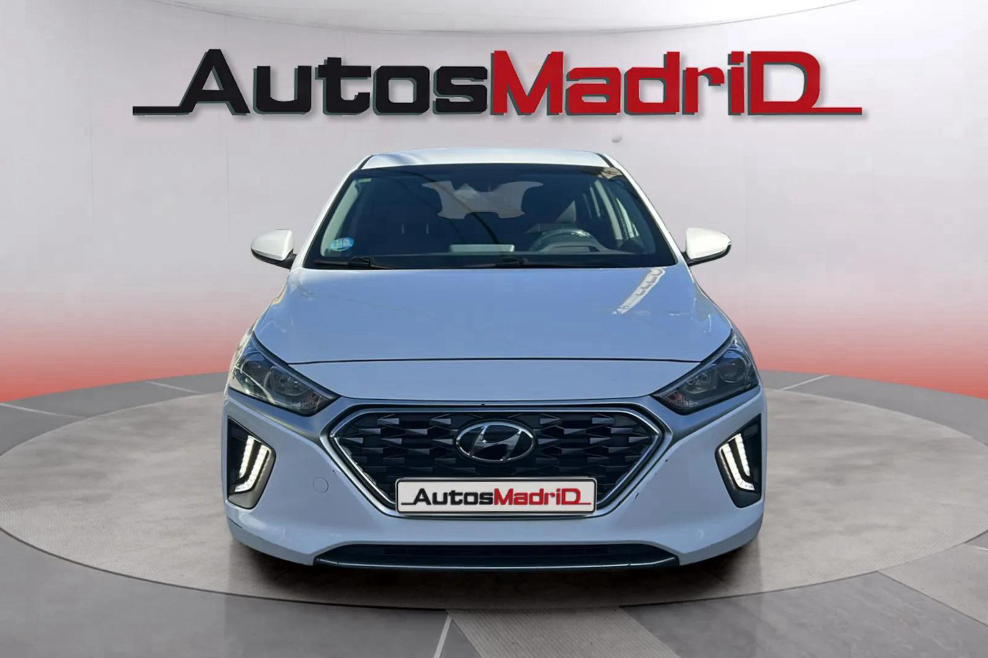 Hyundai Ioniq 1.6 GDI HEV Tecno DCT - foto 2