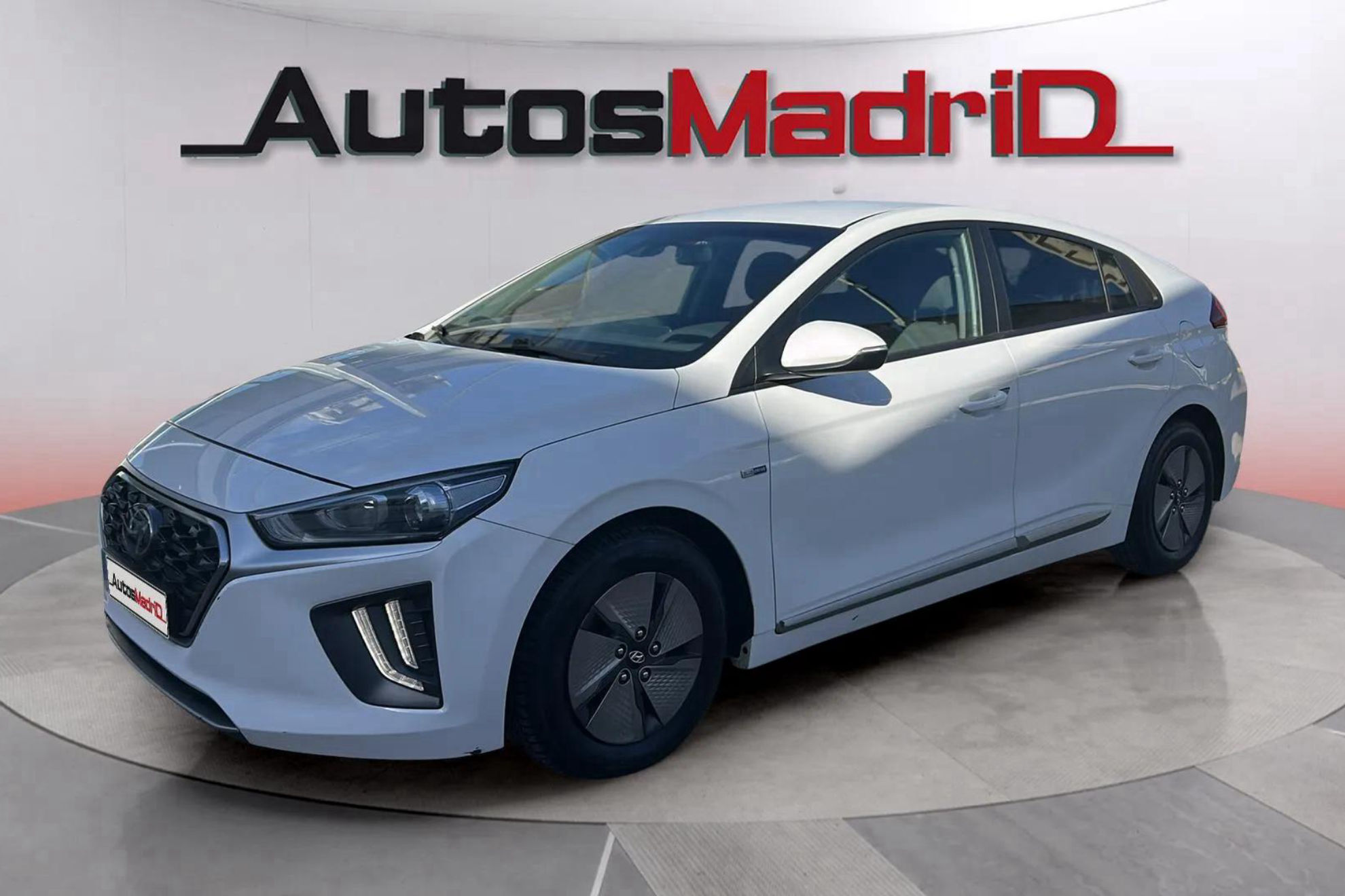 Hyundai Ioniq 1.6 GDI HEV Tecno DCT - foto 3