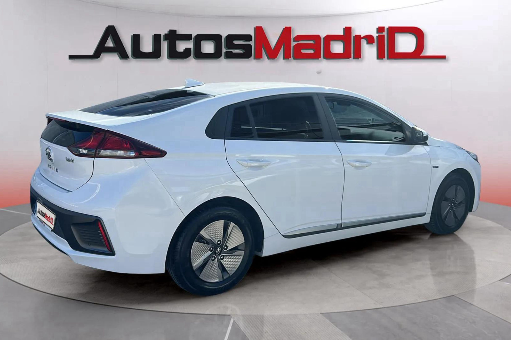 Hyundai Ioniq 1.6 GDI HEV Tecno DCT - foto 7