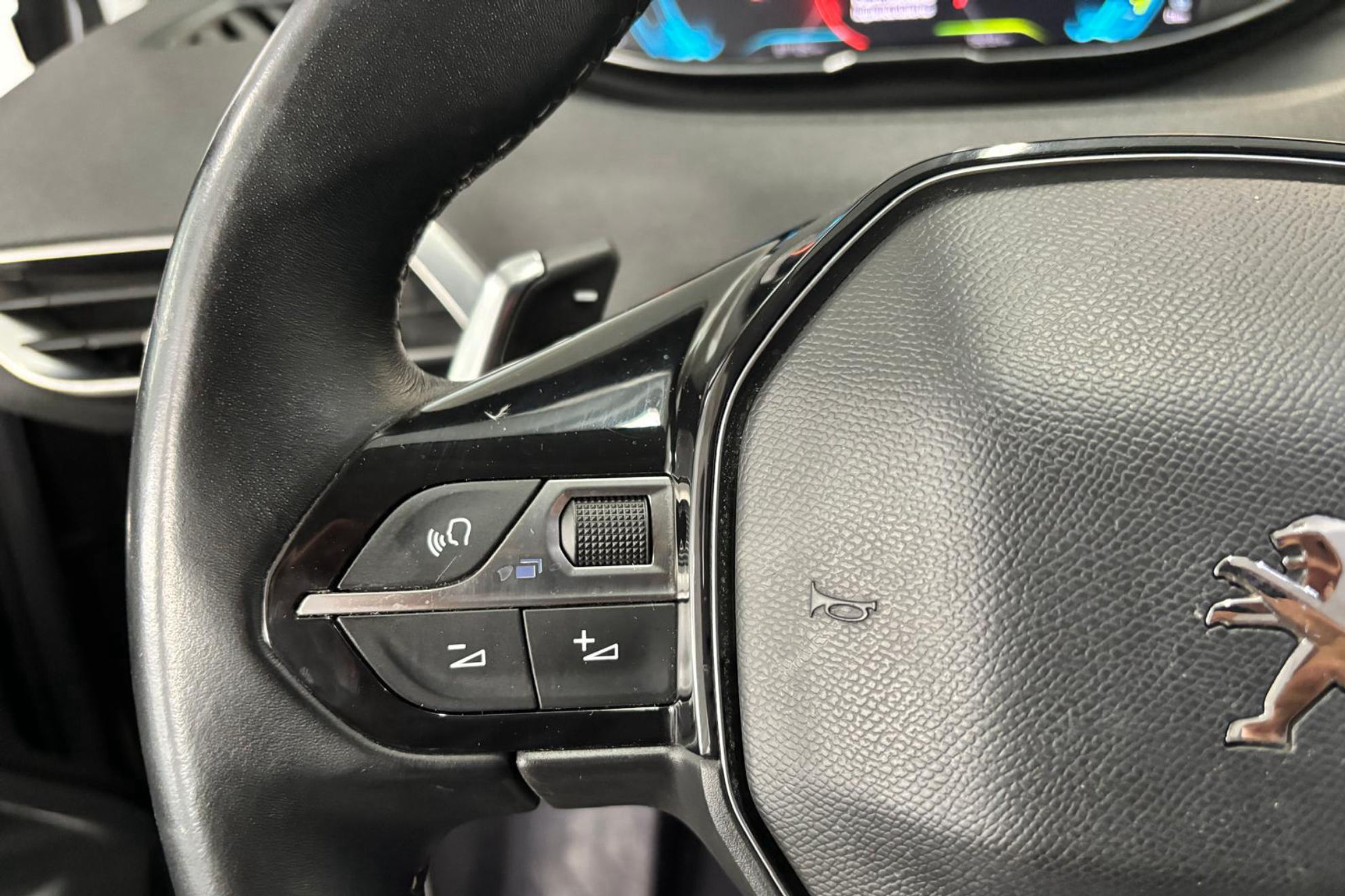 Peugeot 3008 225 e-EAT8 Allure - foto 16
