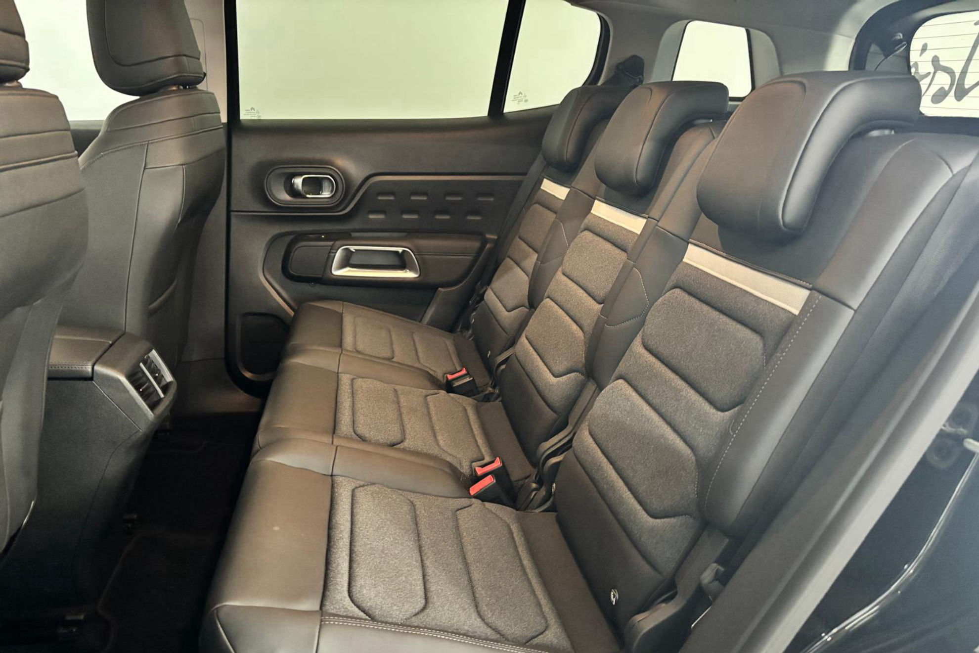 Citroën C5 Aircross Hybrid e-DCS6 Plus - foto 11
