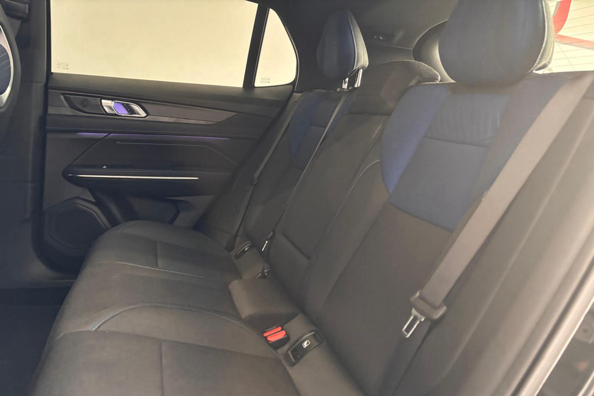 Lynk & Co 01 1.5 PHEV 6.6 - foto 15