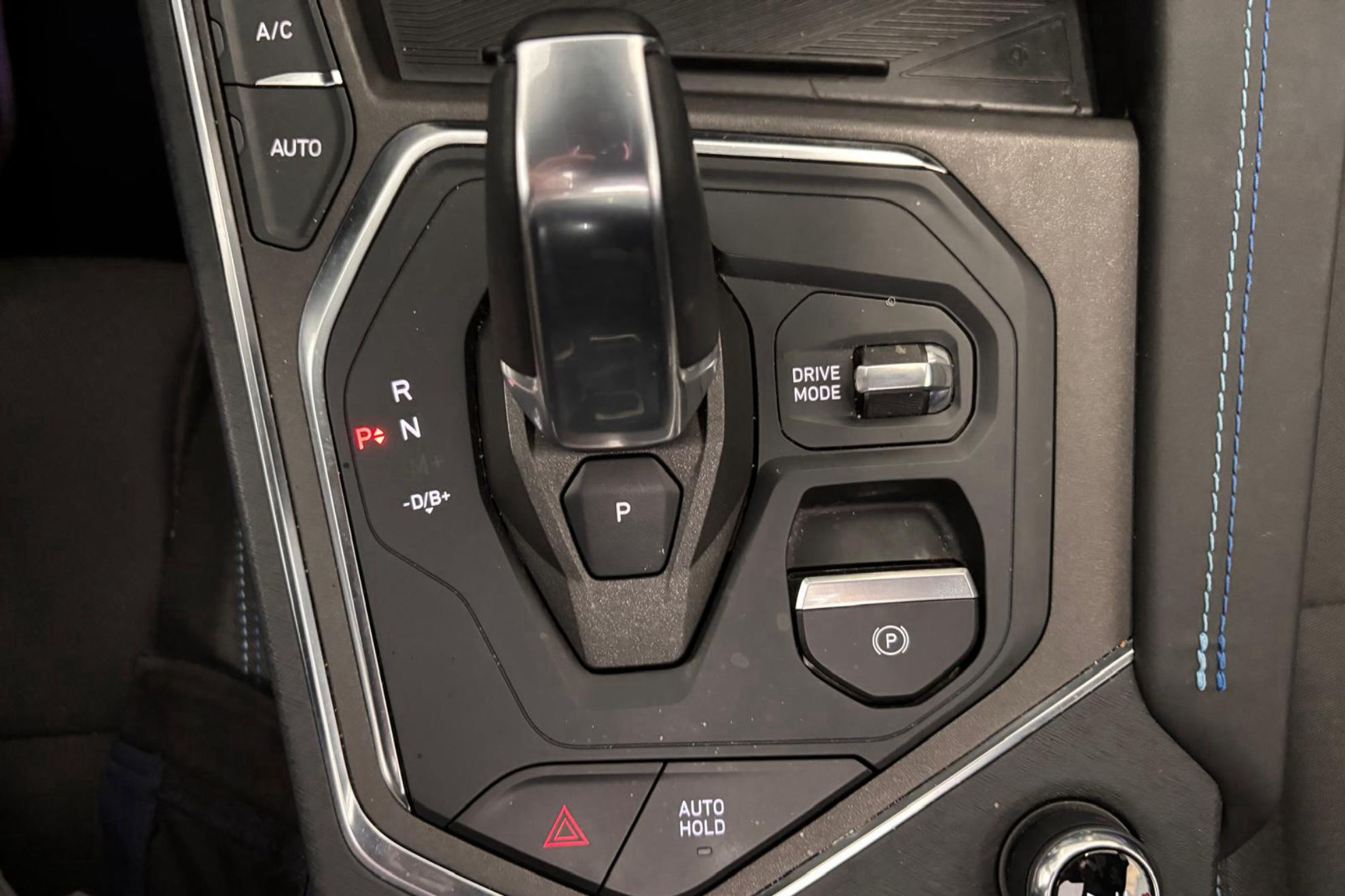 Lynk & Co 01 1.5 PHEV 6.6 - foto 34