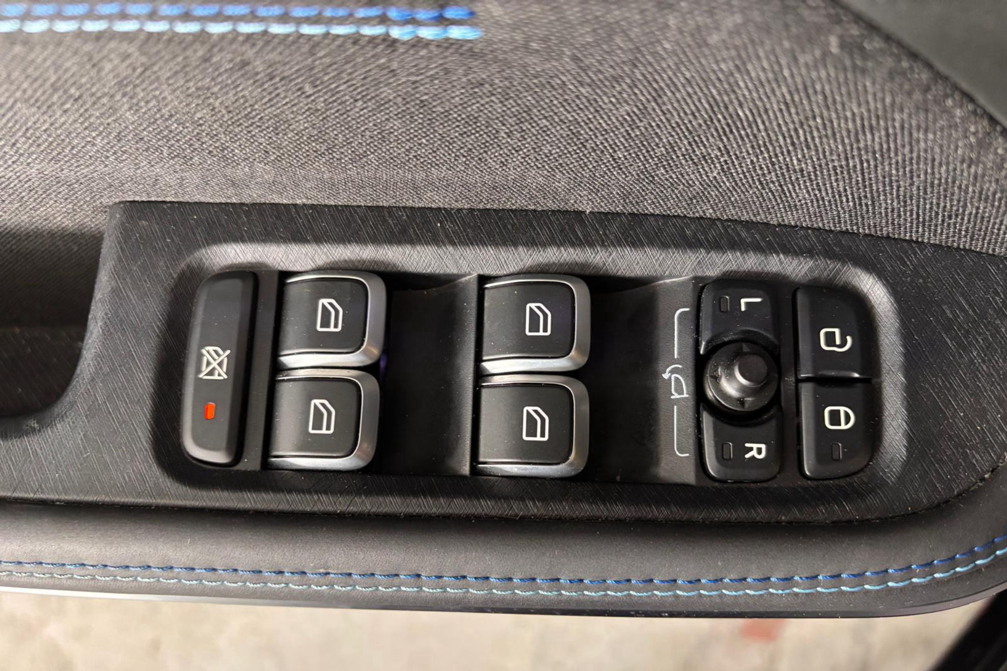Lynk & Co 01 1.5 PHEV - foto 18