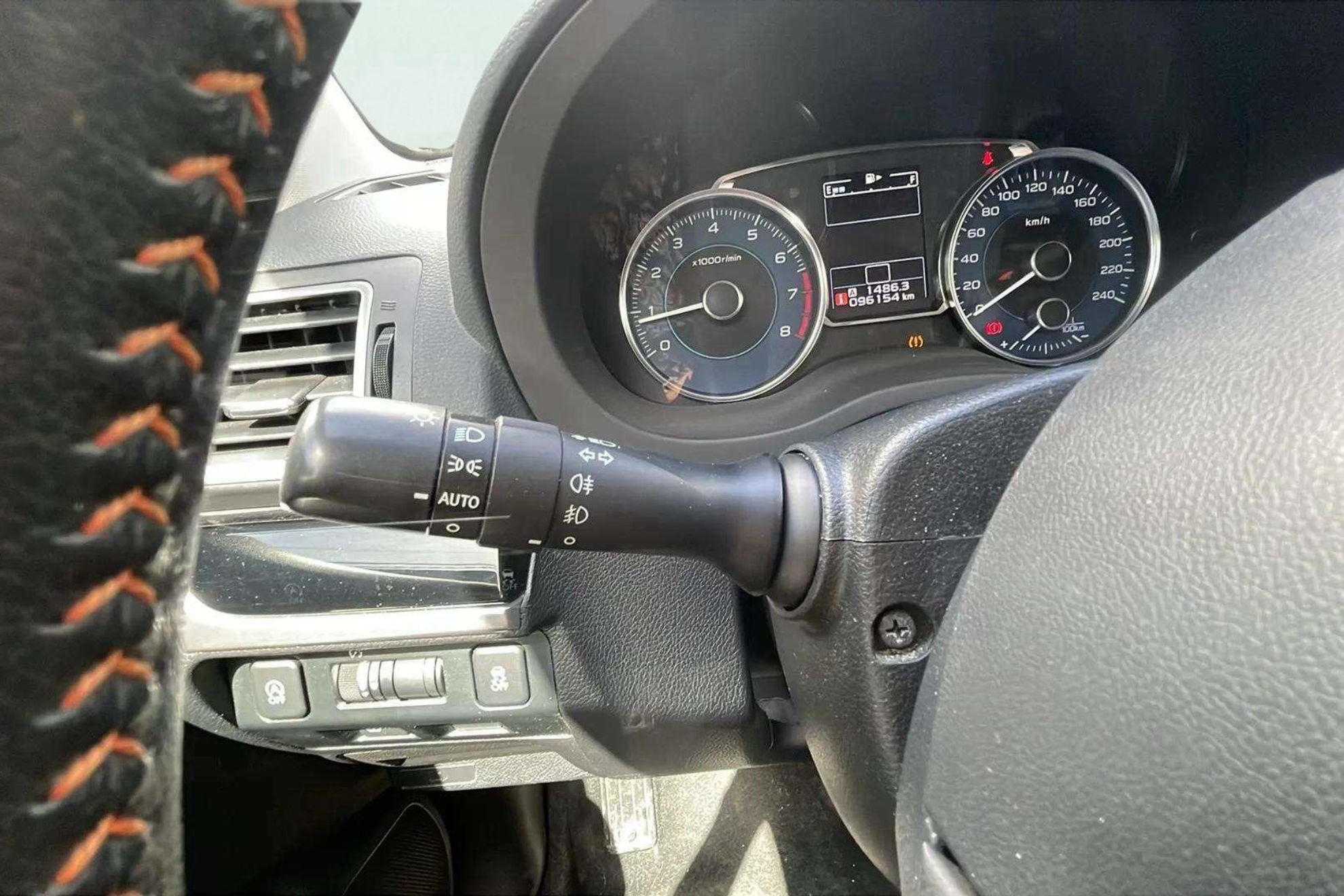 Subaru XV 1.6i Advance - foto 12