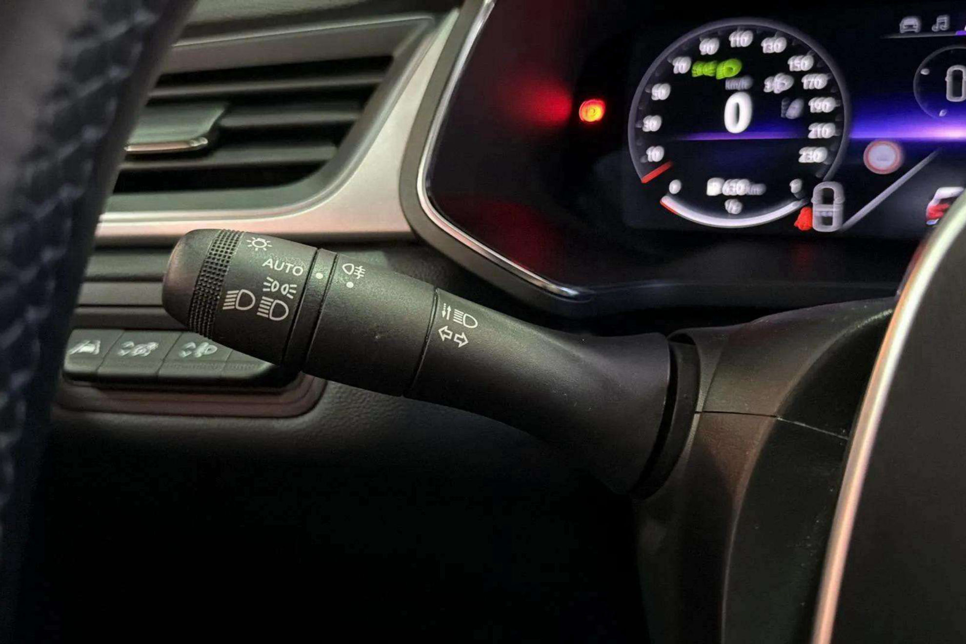Renault Captur techno TCe - foto 17