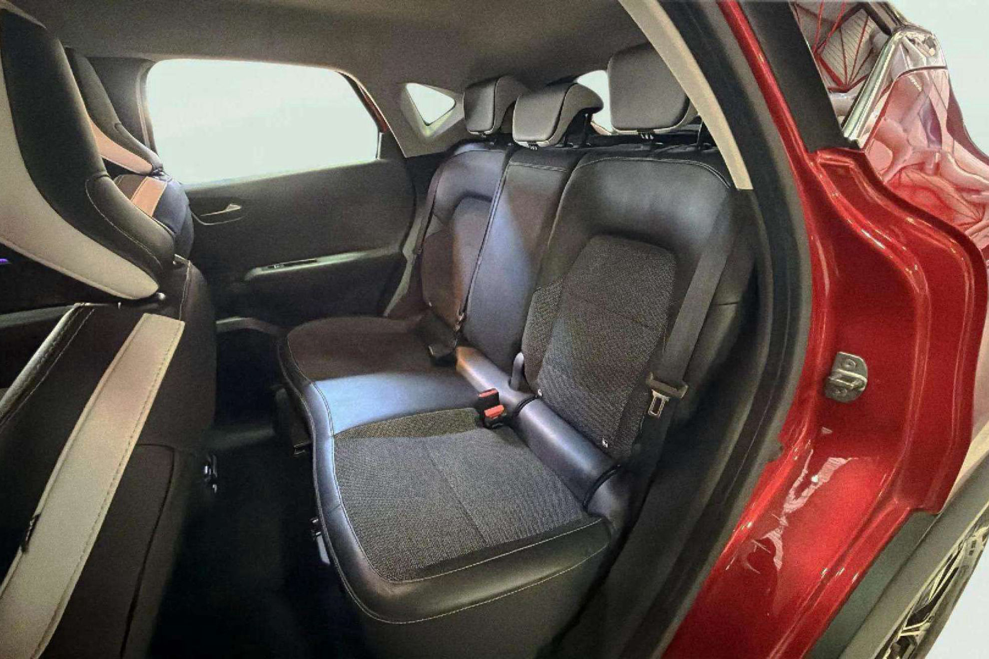 Renault Captur techno TCe - foto 13