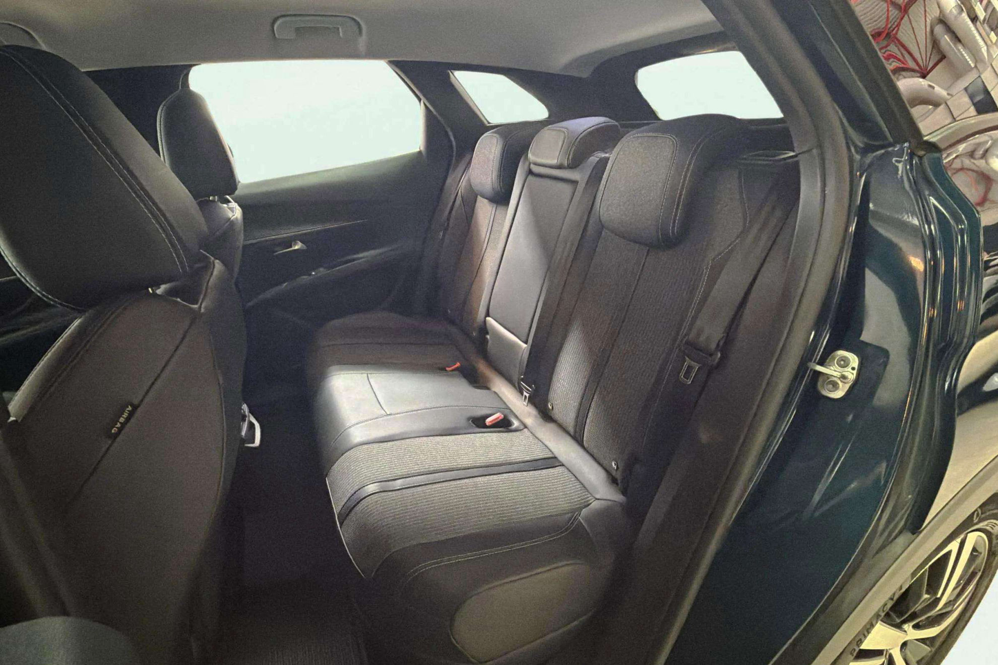 Peugeot 3008 225 e-EAT8 Allure - foto 13
