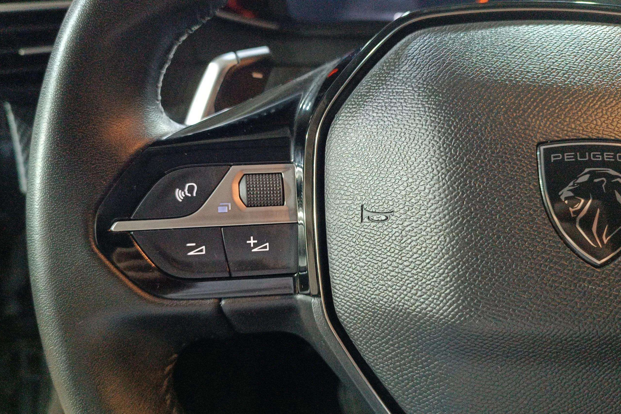 Peugeot 208 Allure Hybrid 110eDCS6 - foto 16