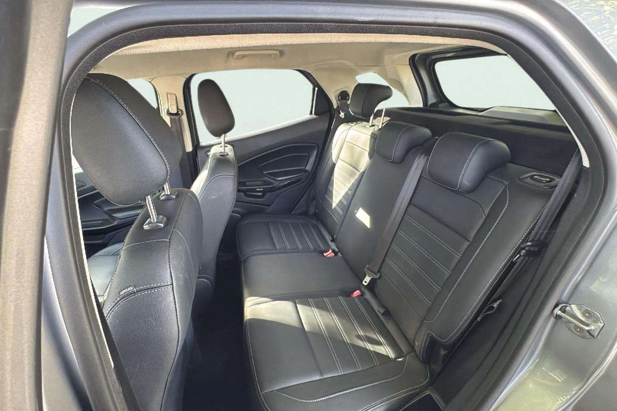 Ford EcoSport 1.0T EcoBoost Active - foto 13
