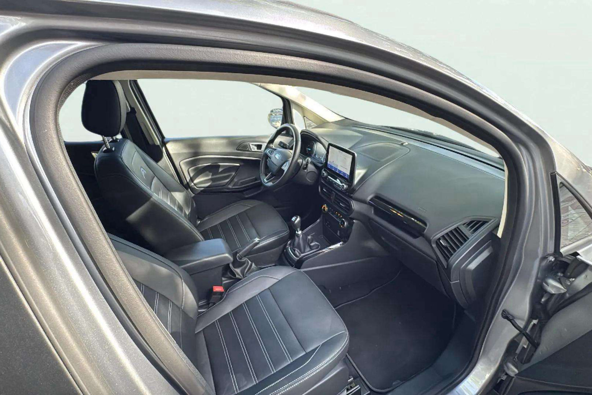 Ford EcoSport 1.0T EcoBoost Active - foto 14