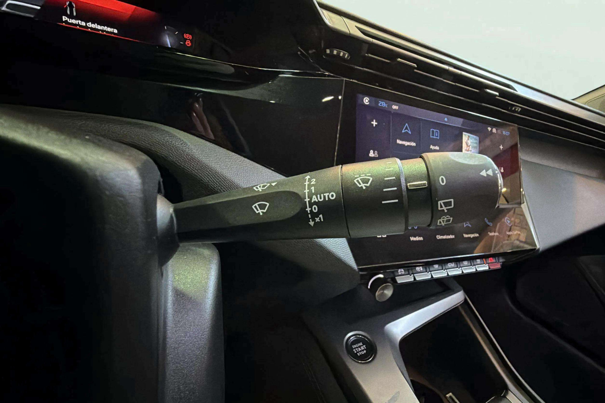 Peugeot 308 Allure PureTech 130 - foto 17