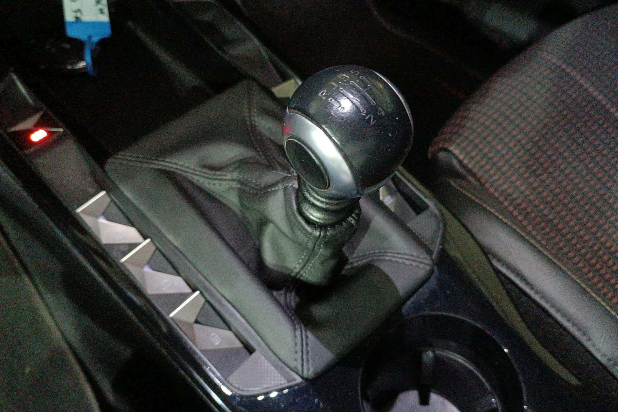 DS DS 3 Crossback BlueHDi Performance Line - foto 20